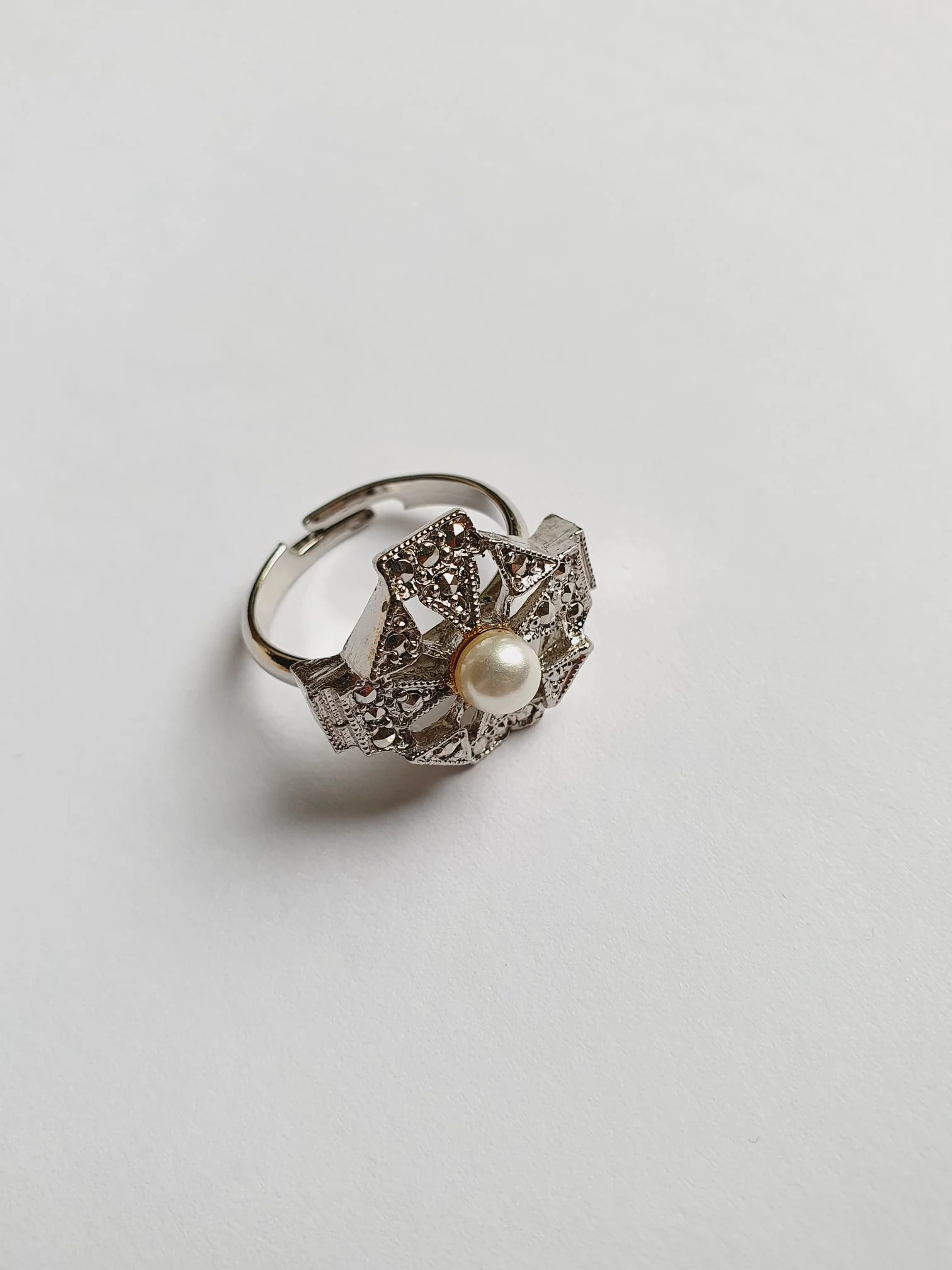Vintage Silver Plated Pearl Ring - Image 5