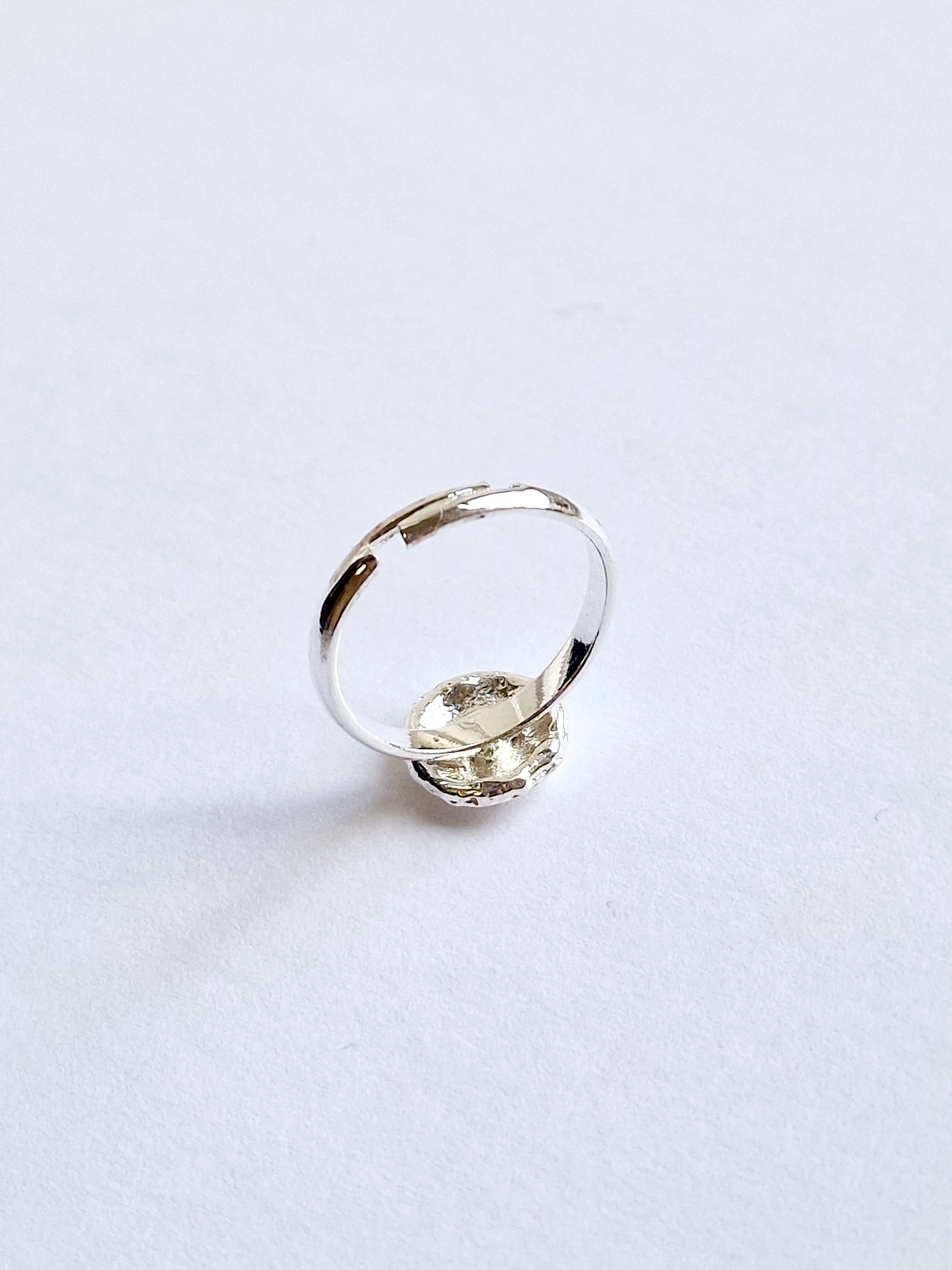 Vintage Silver Plated Round Ring - Image 4