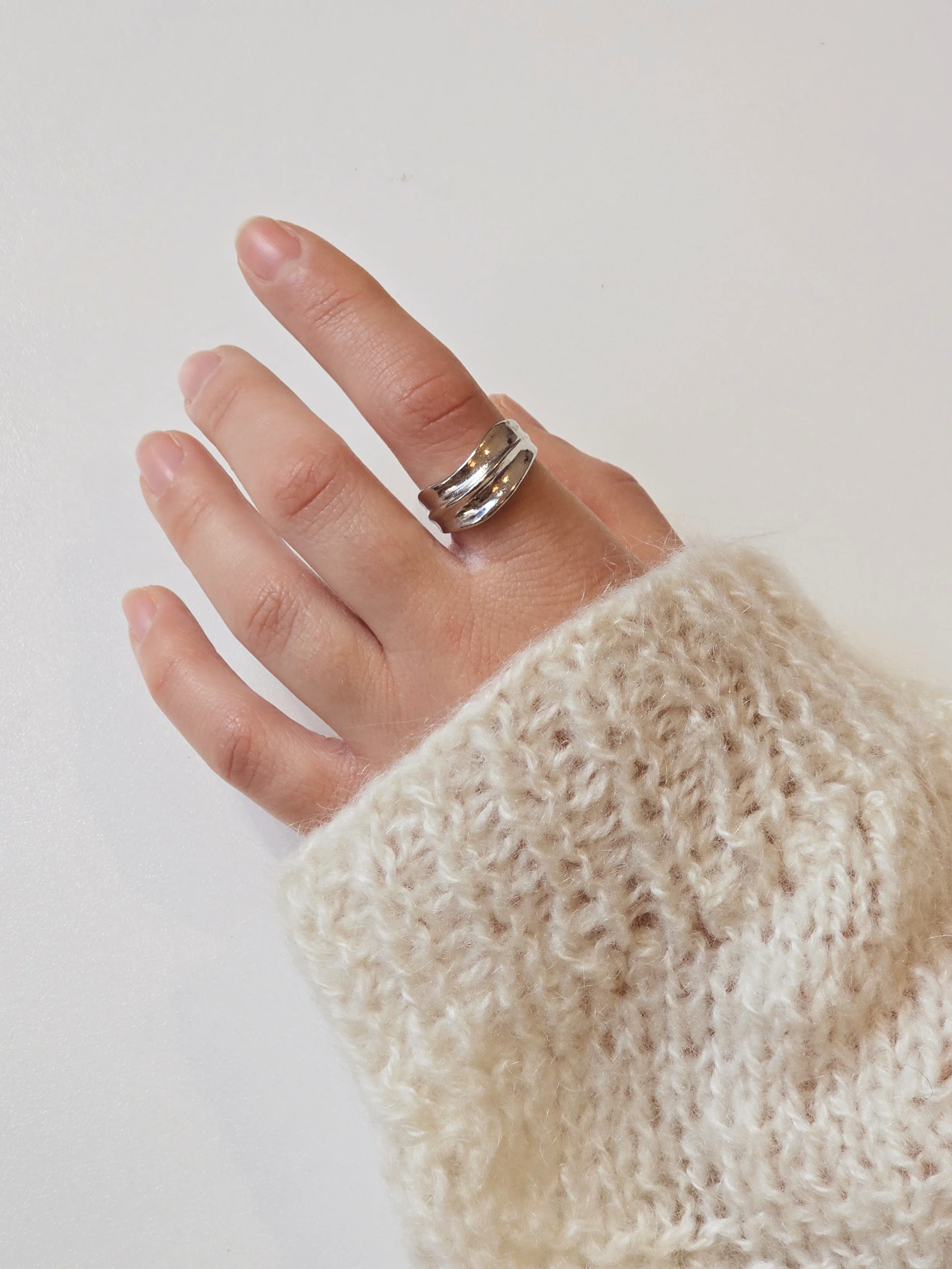 Vintage Silver Plated Wave Ring with Organic Texture - Image 4