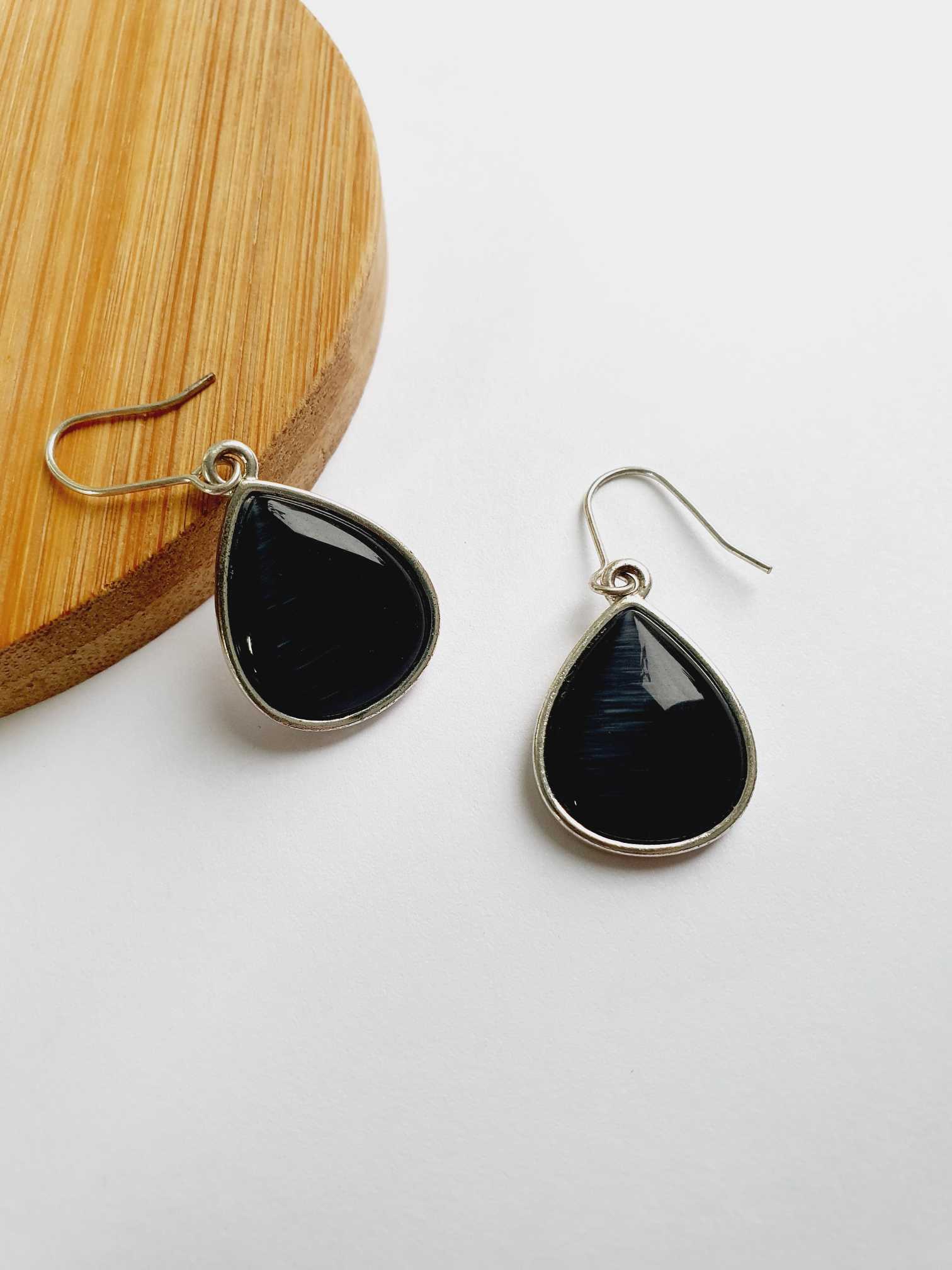 Vintage Silver Toned Drop Earrings - Image 3