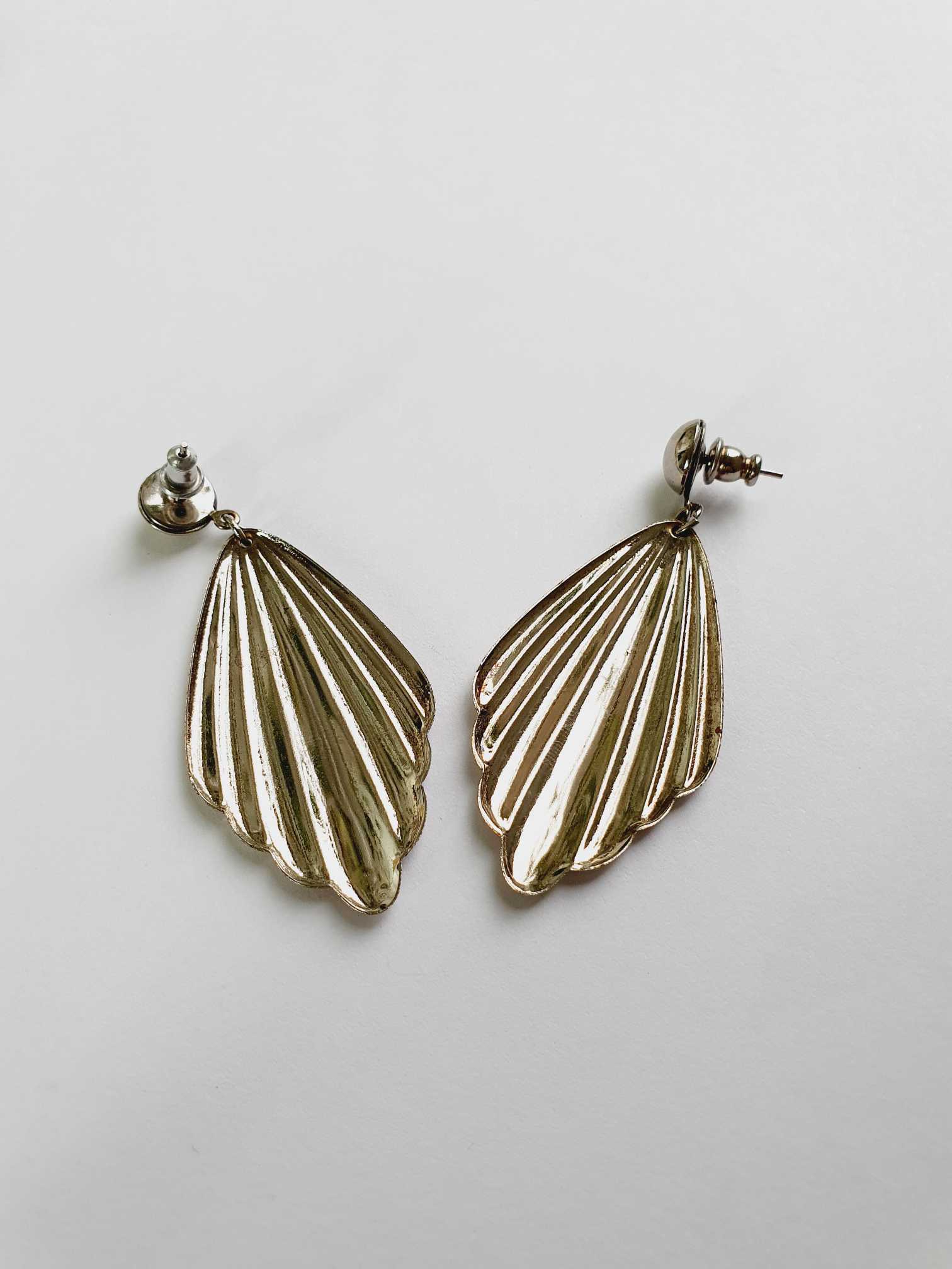 Vintage Silver Toned Statement Earrings - Image 5