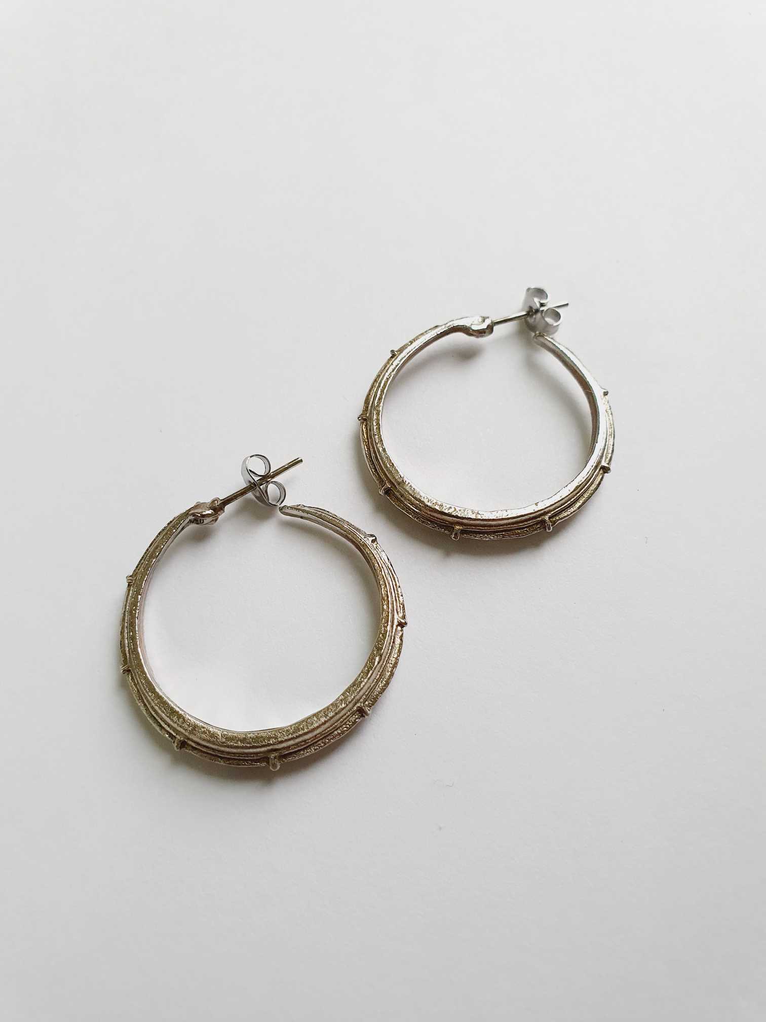 Vintage Silver Toned Textured Hoops - Image 3