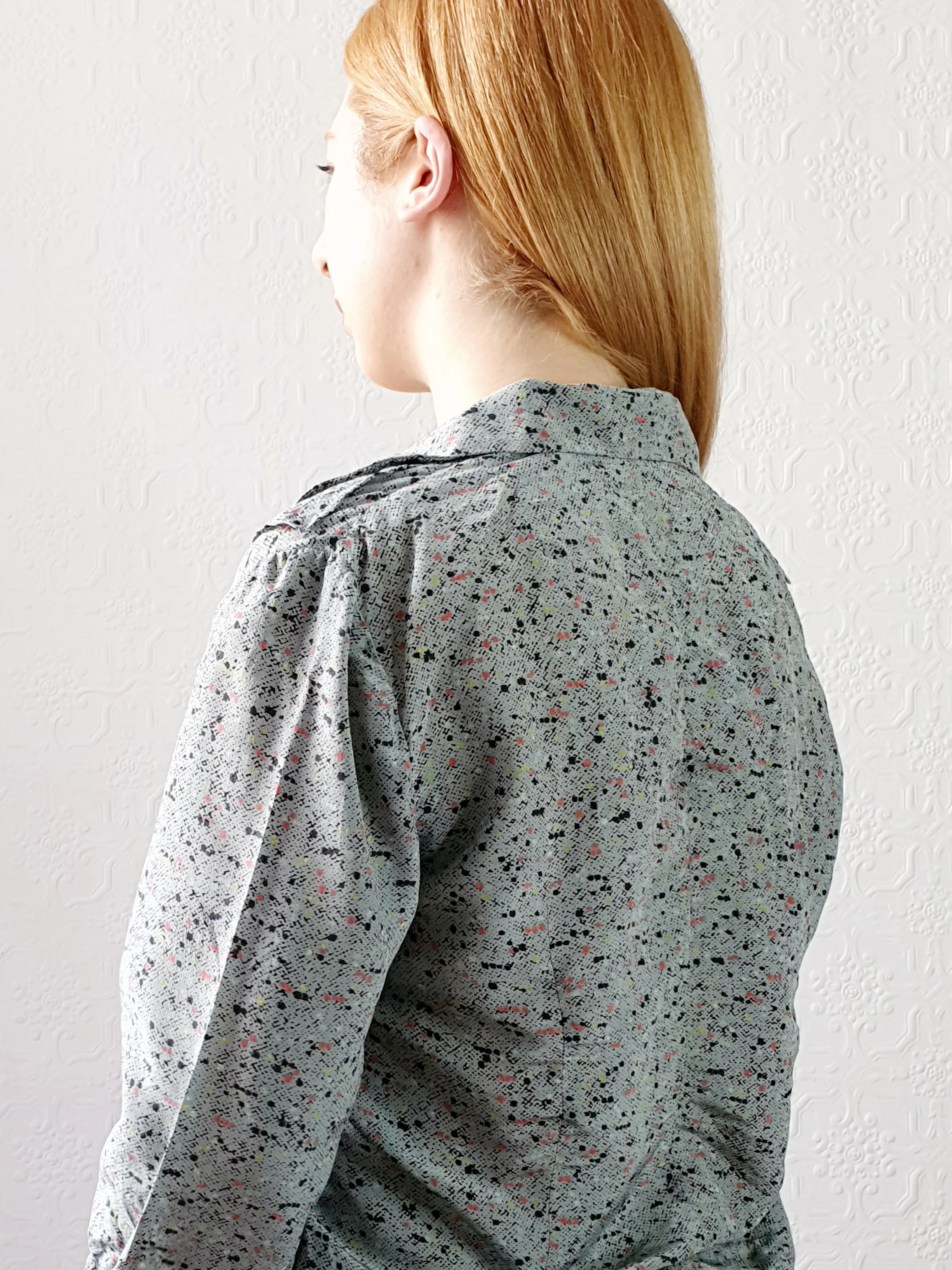 Vintage Speckled Blouse with Ruffled Collar • S-M - Image 6