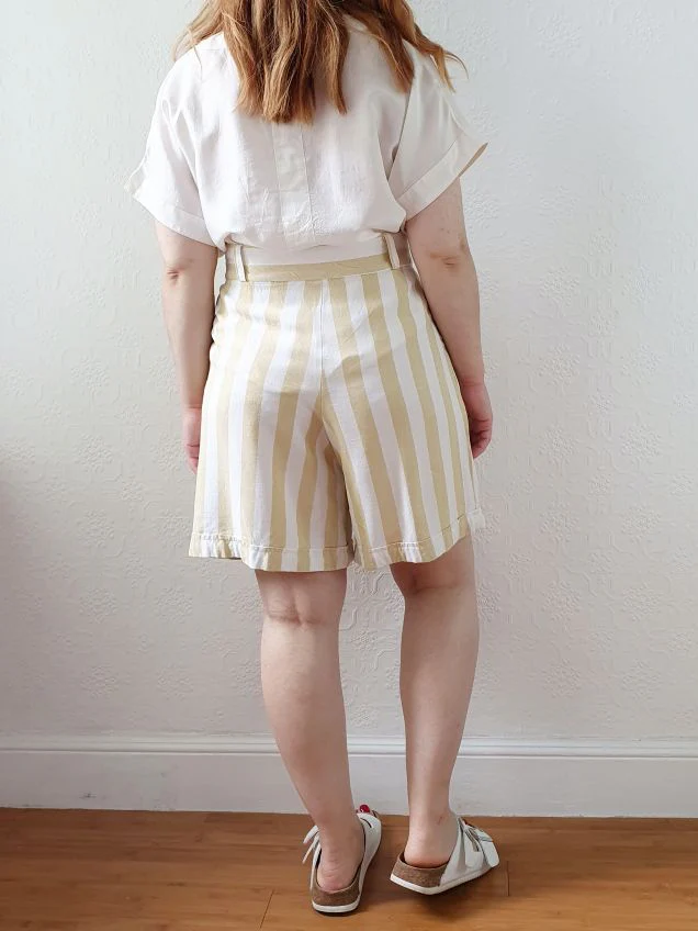 Vintage Striped High Waisted Shorts - L - Image 3