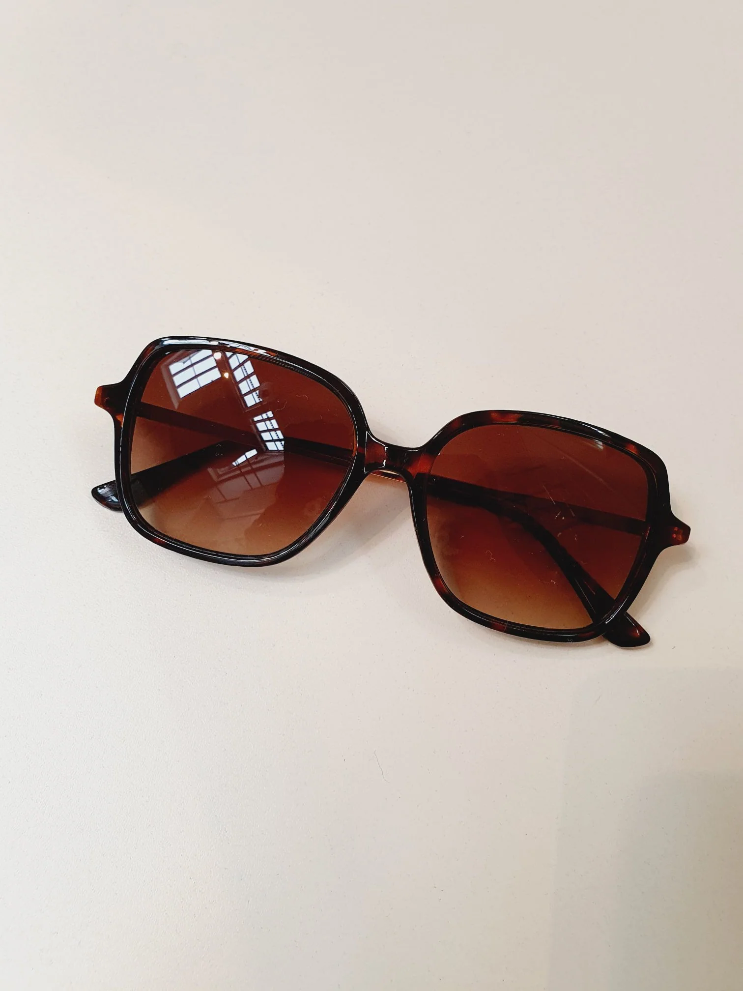 Vintage Sunglasses 17