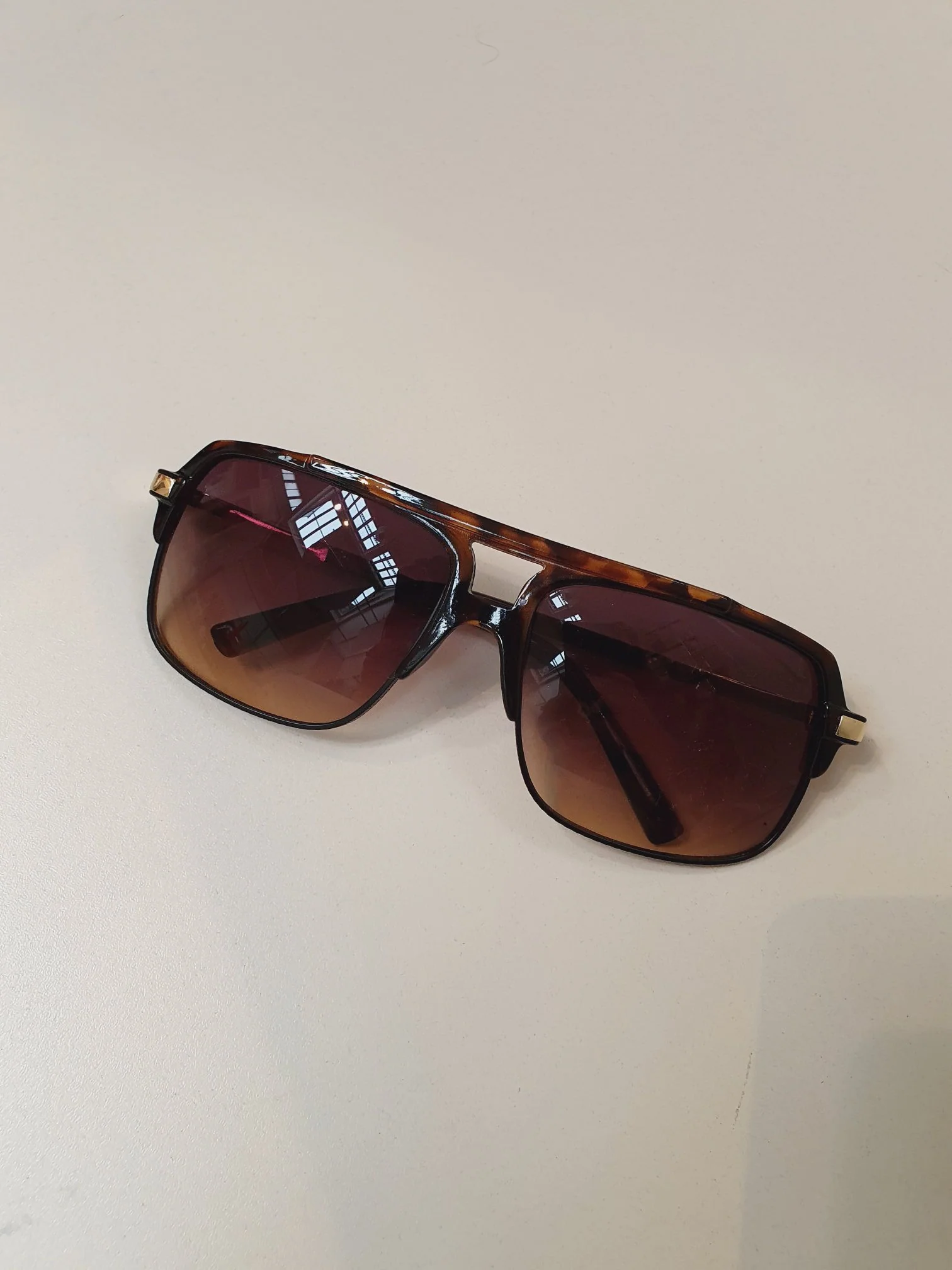 Vintage Sunglasses 19