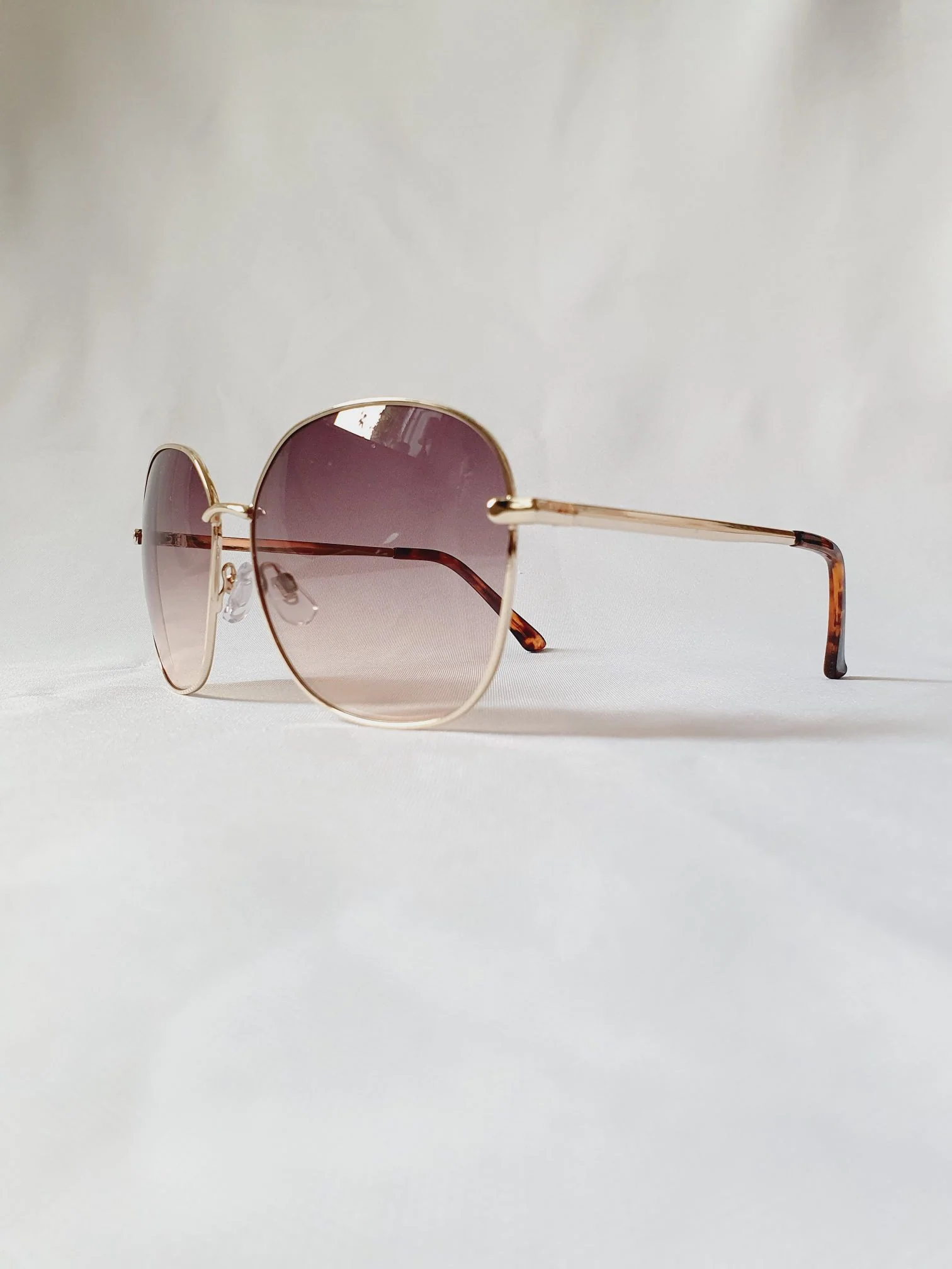 Vintage Sunglasses 21 - Image 5