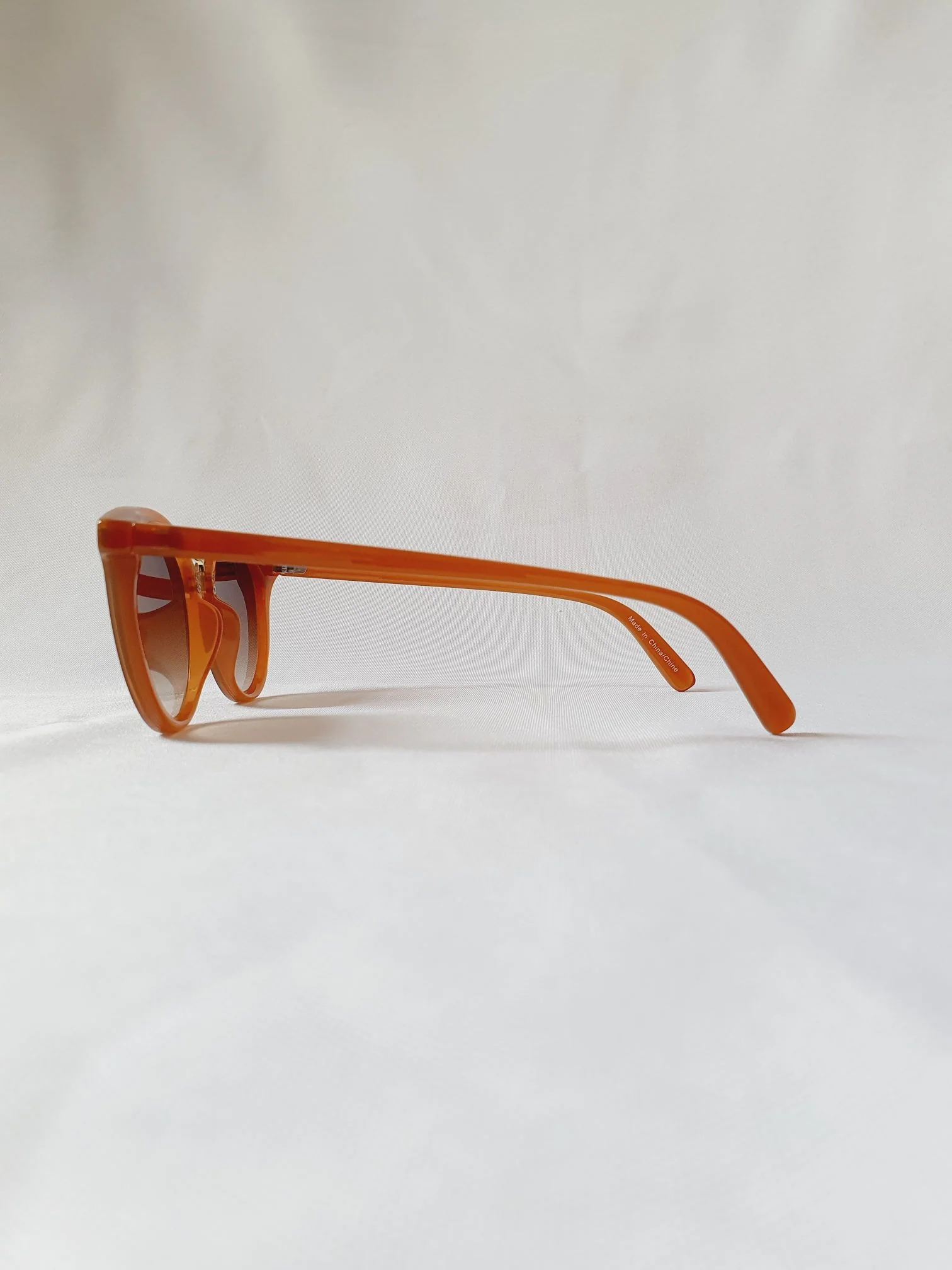 Vintage Sunglasses 24 - Image 5