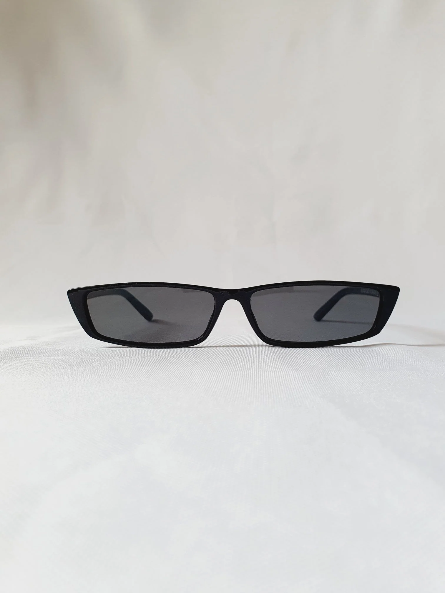 Vintage Sunglasses 28 - Image 3