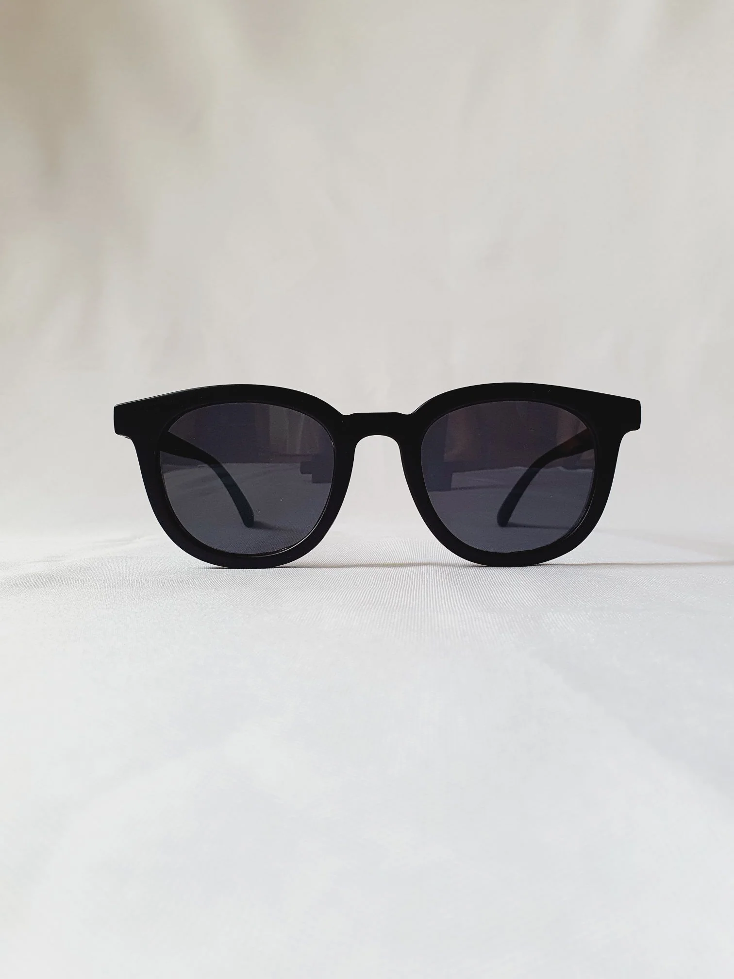 Vintage Sunglasses 30 - Image 3