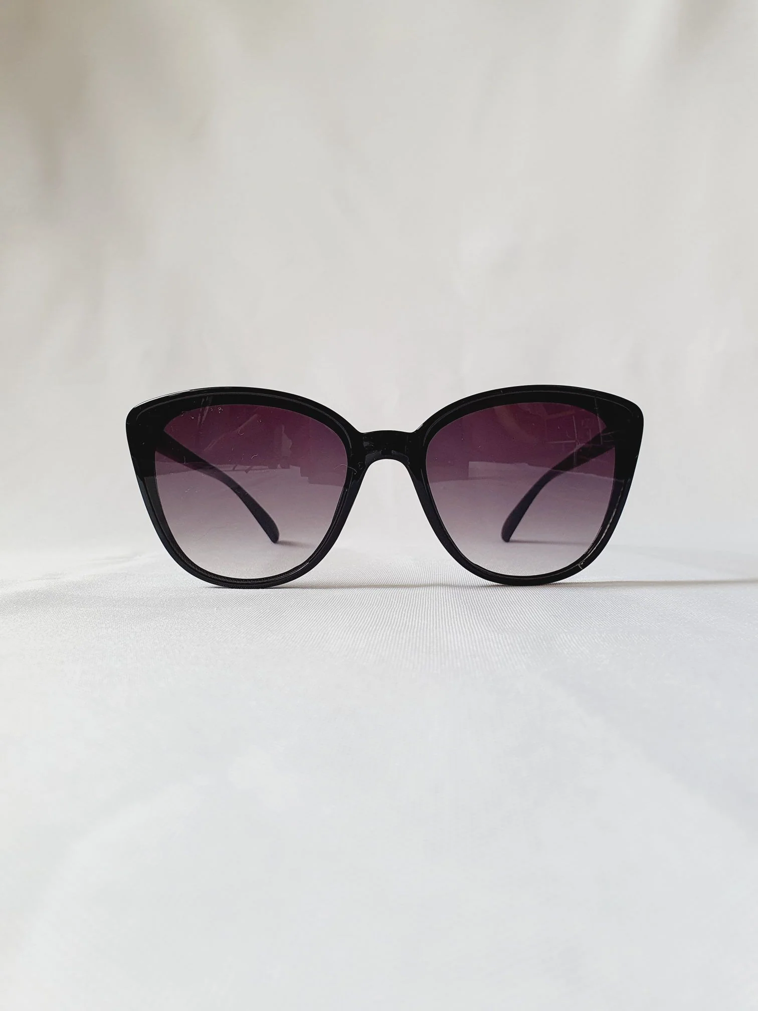 Vintage Sunglasses 35 - Image 3