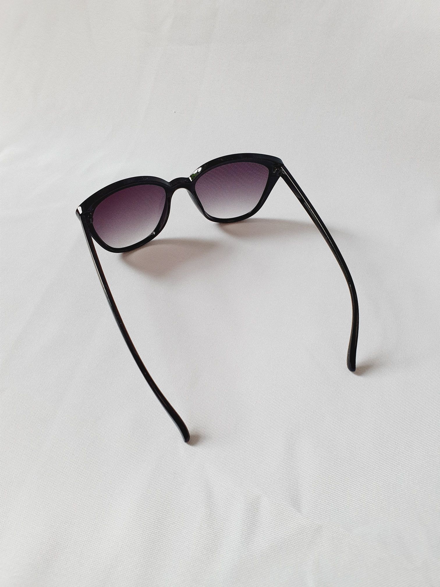 Vintage Sunglasses 35 - Image 6