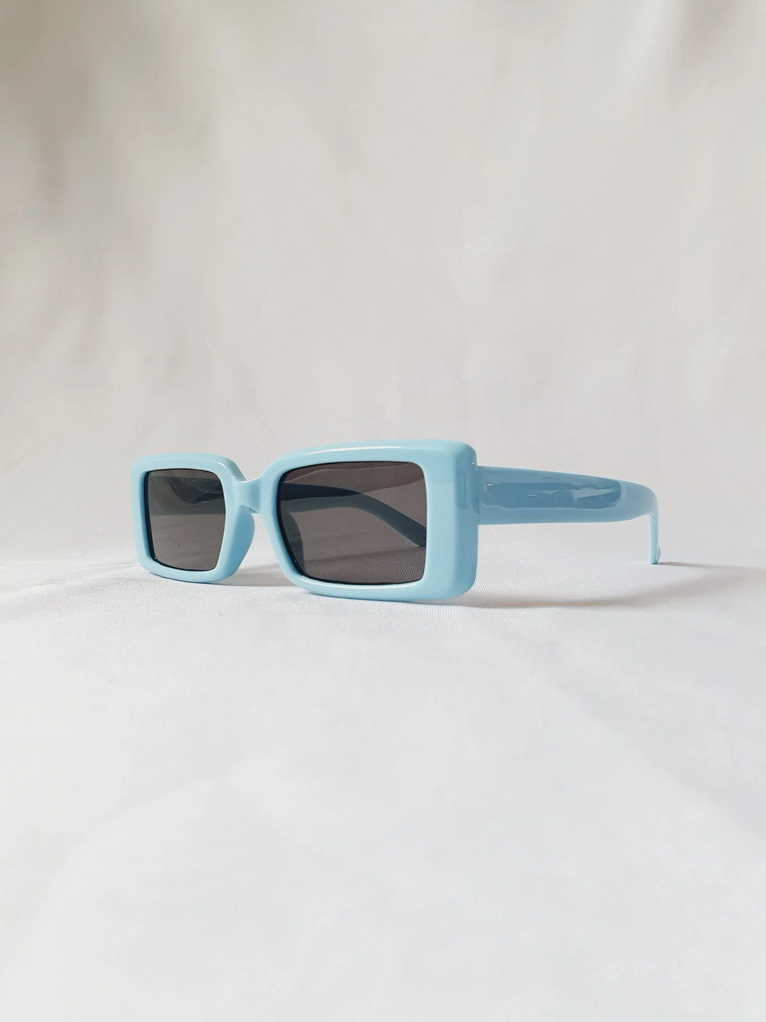 Vintage Sunglasses 36 - Image 4