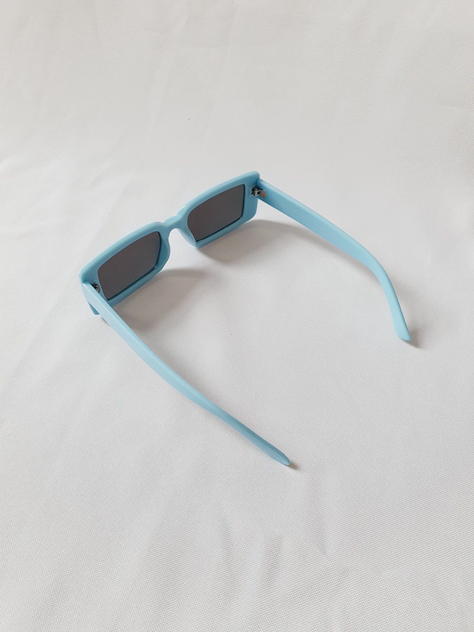 Vintage Sunglasses 36 - Image 6