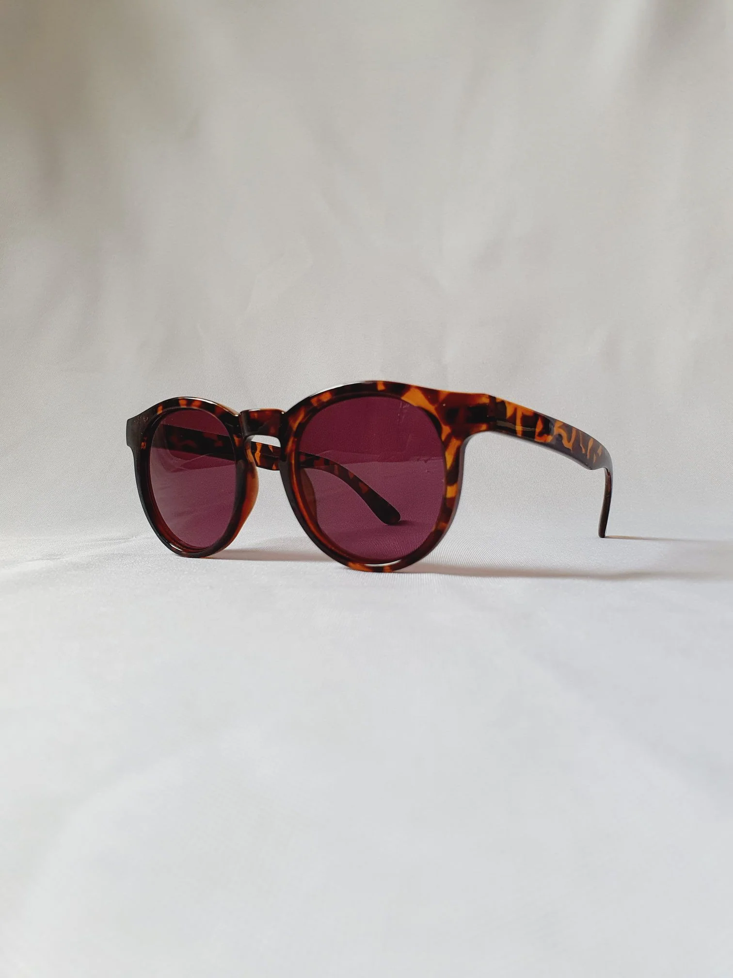 Vintage Sunglasses 37 - Image 4
