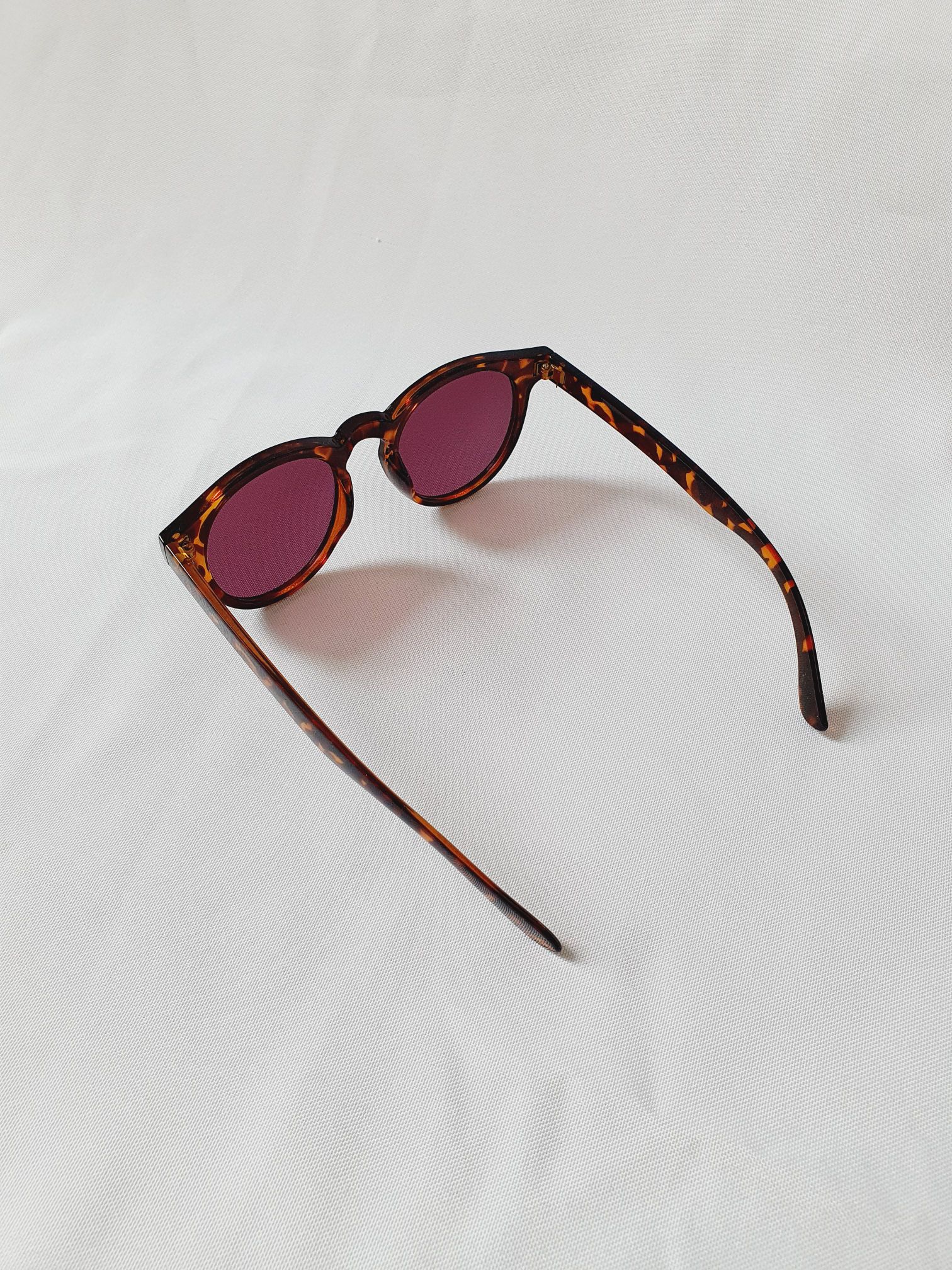 Vintage Sunglasses 37 - Image 6