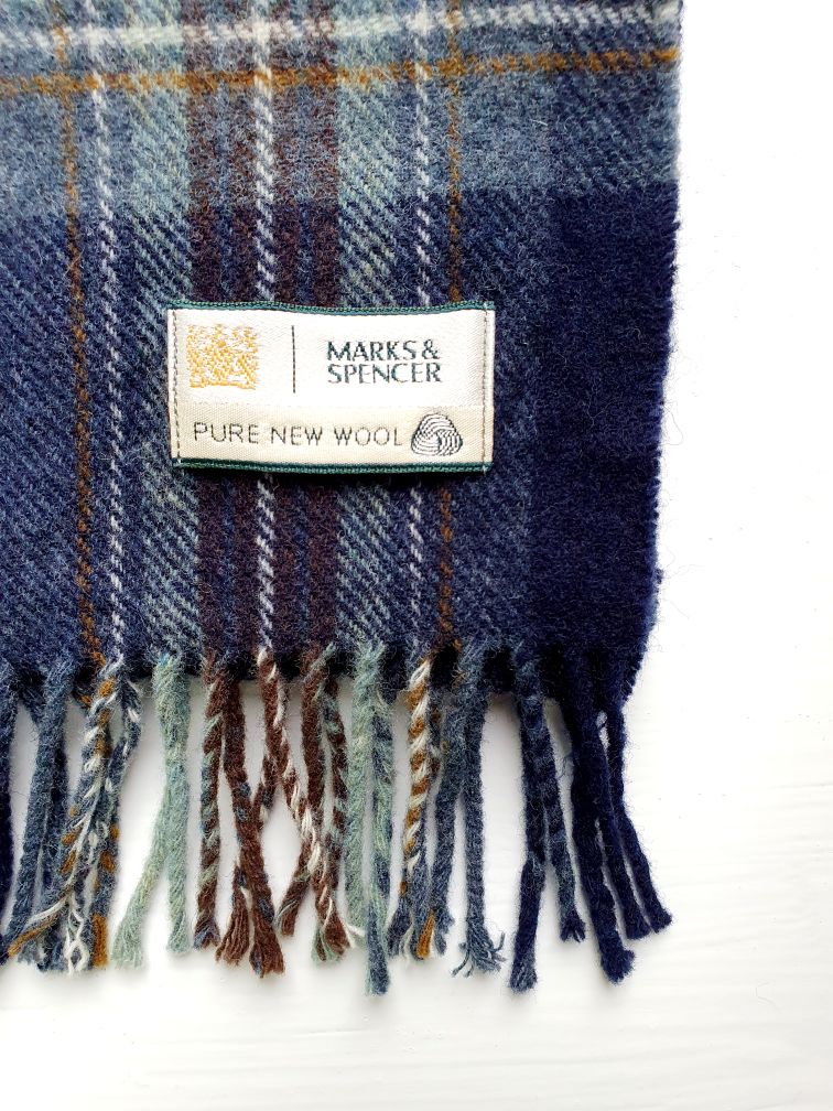 Vintage Tartan Wool Scarf - Image 4