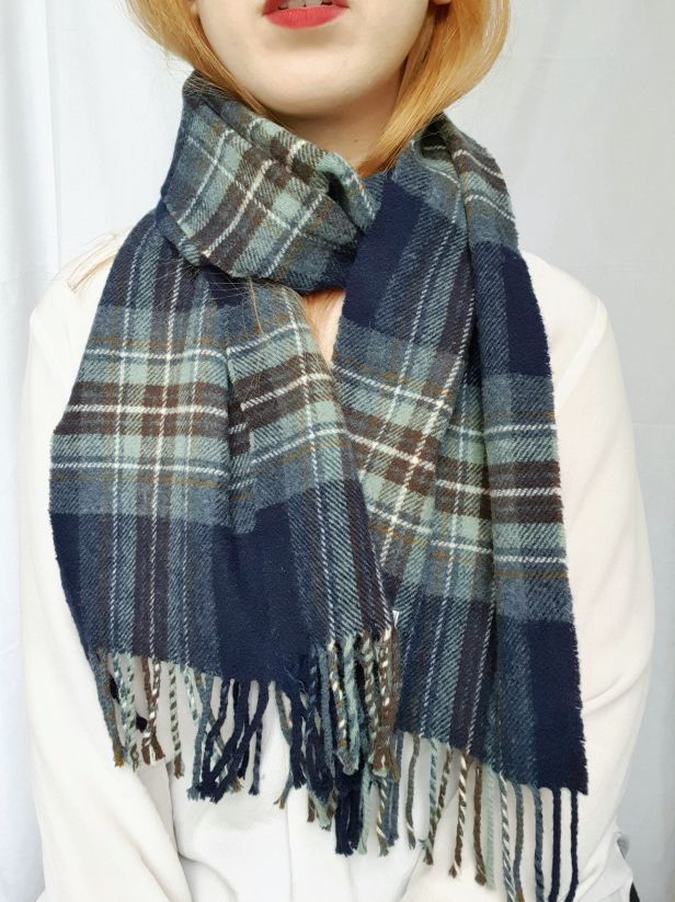 Vintage Tartan Wool Scarf - Image 5