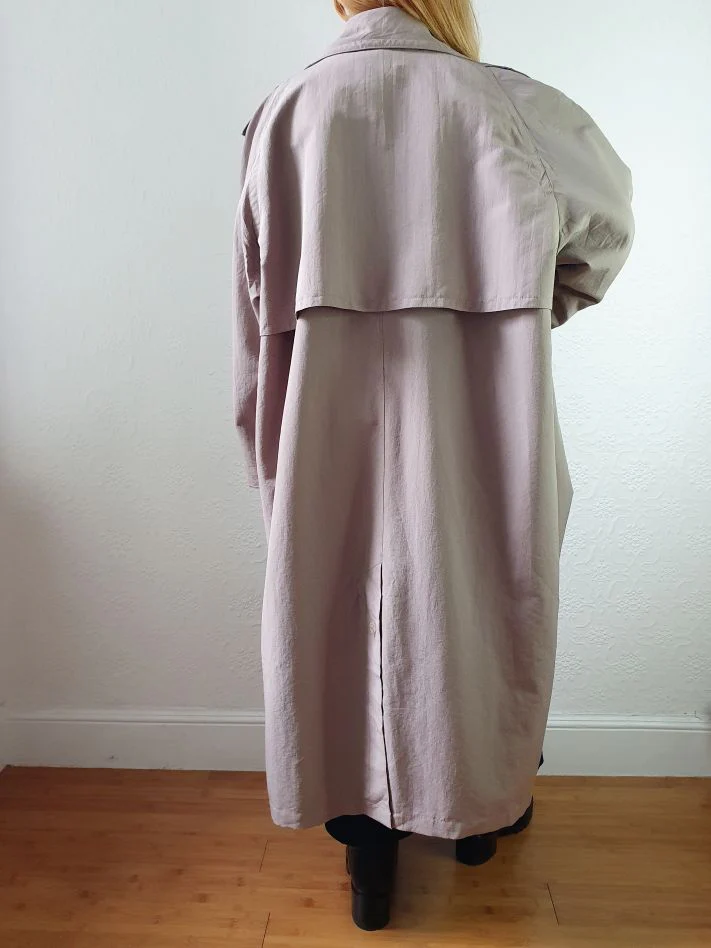 Vintage Taupe Grey Single Breasted Long Trench Coat - L - Image 3