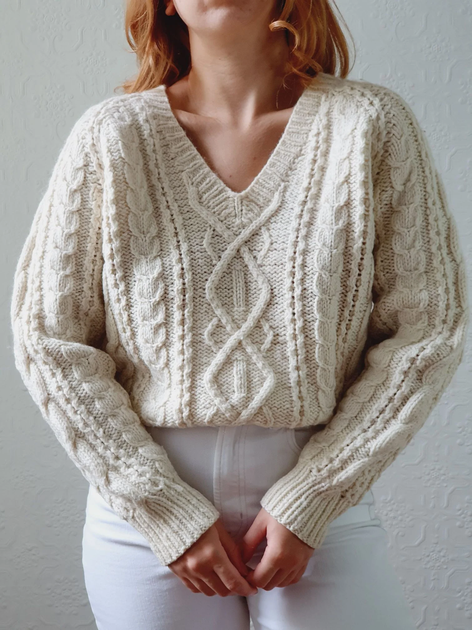 Vintage V-Neck 100% Wool Handknitted Cream Aran Jumper - S/M