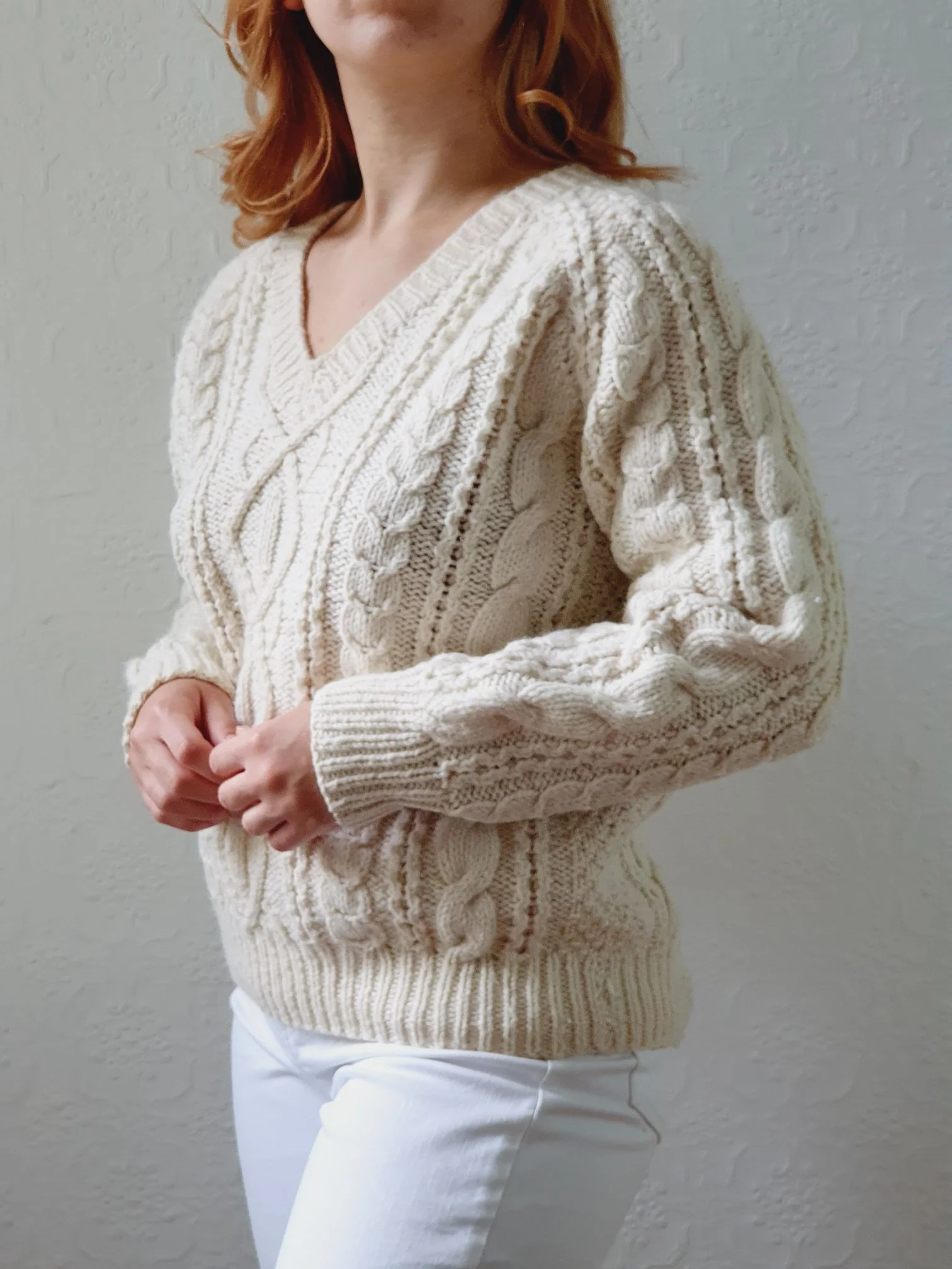 Vintage V-Neck 100% Wool Handknitted Cream Aran Jumper - S/M - Image 5