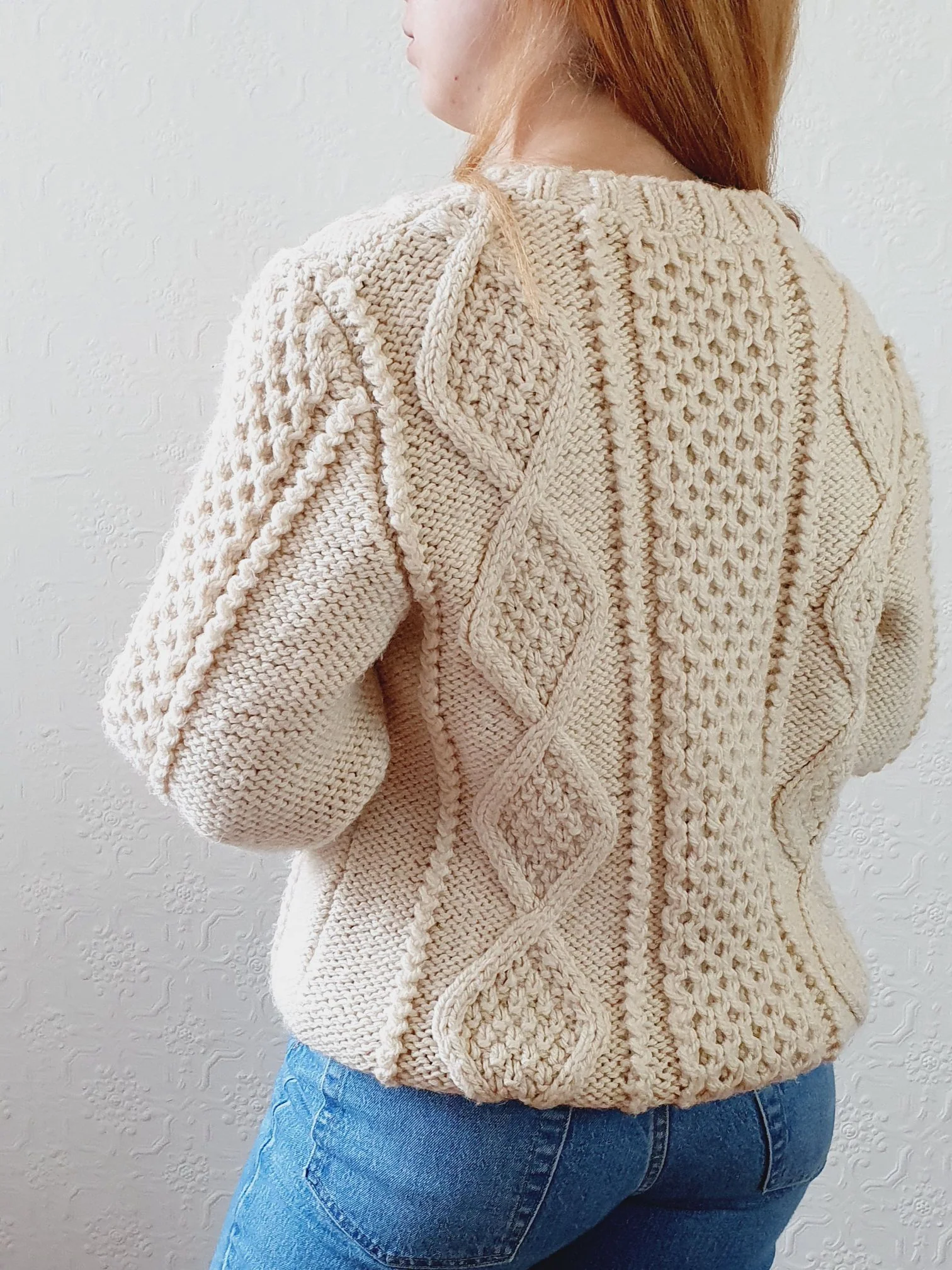 Vintage V-Neck Arran Jumper - M/L - Image 6