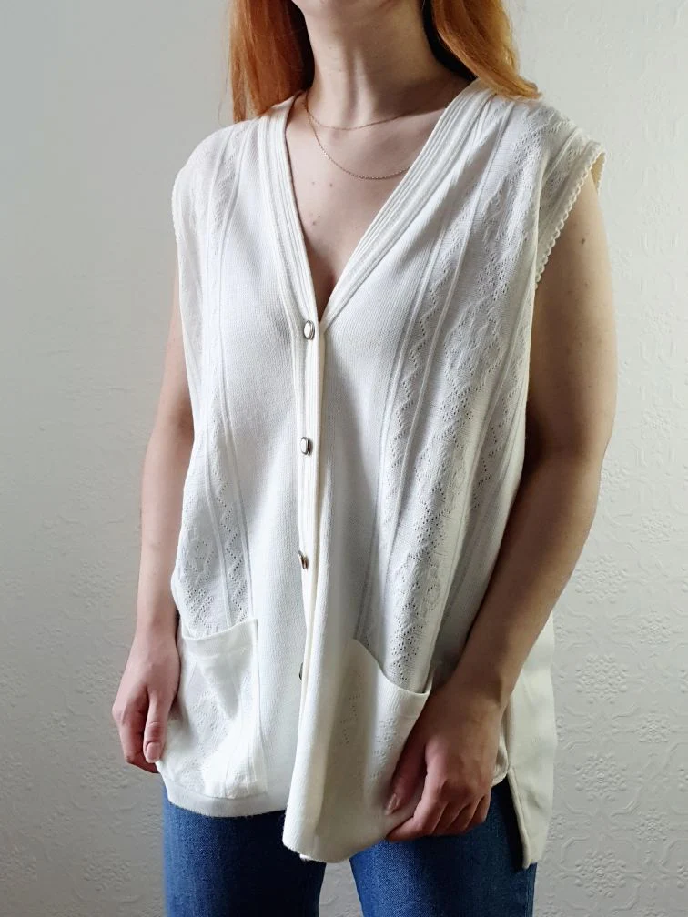 Vintage V-Neck Ivory Vest - L - Image 2