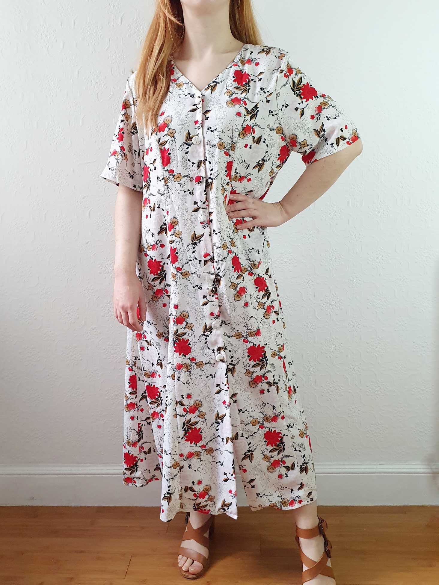 Vintage White and Red Floral Short Sleeve Dress  - XL - Image 4