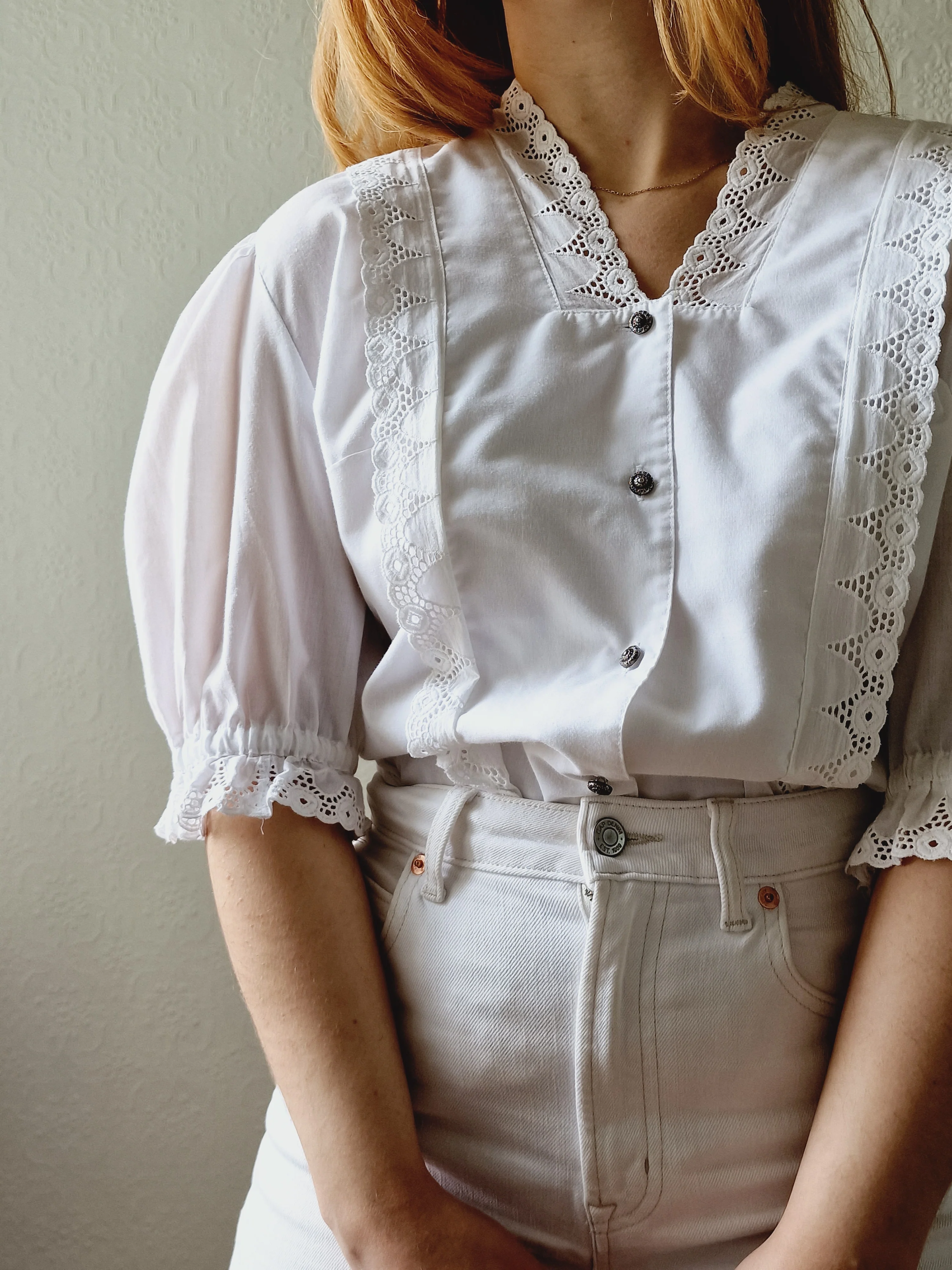 Vintage White Austrian Broderie Anglaise Dirndl Blouse with Puff Sleeves - XL - Image 6