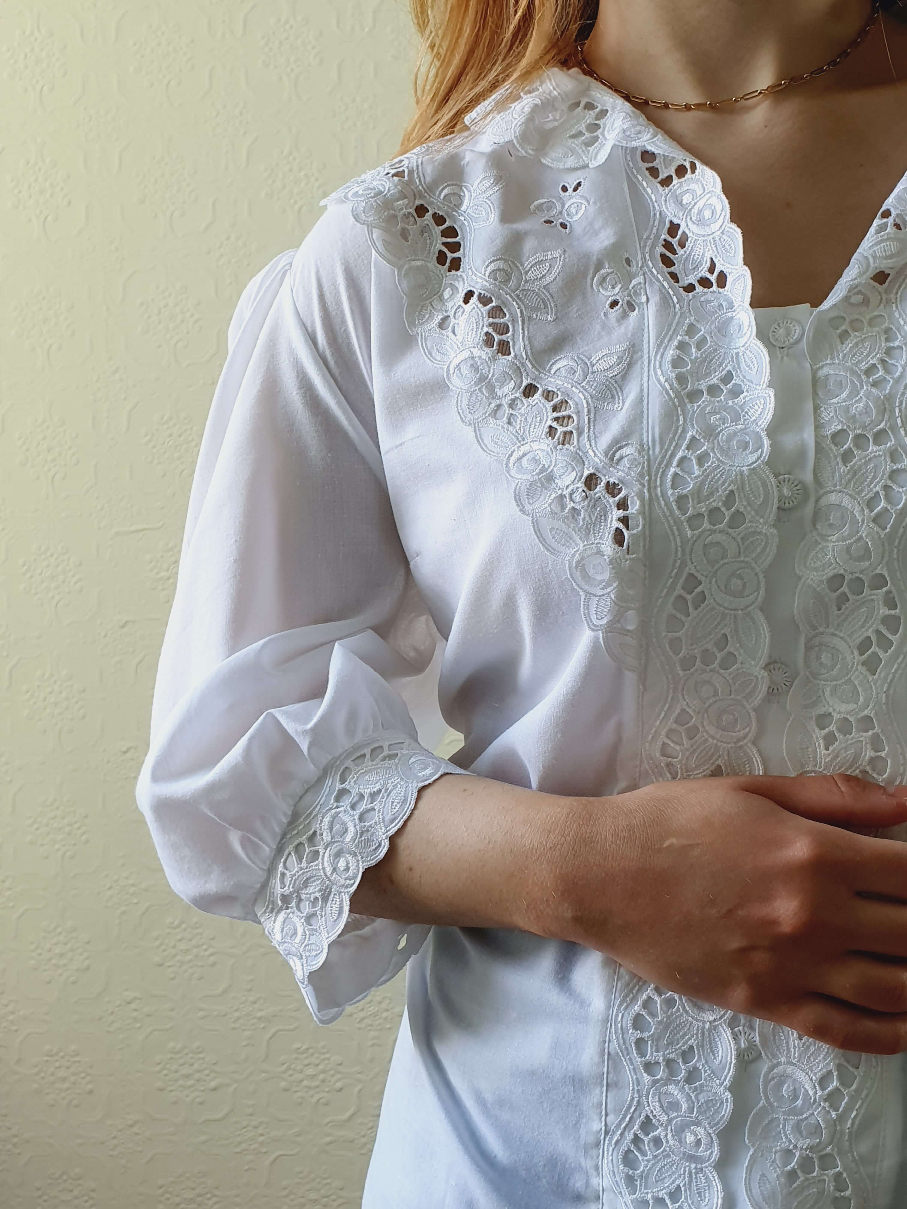 Vintage White Austrian Dirndl Lacy Blouse with Puff Sleeves - XL/XXL - Image 6