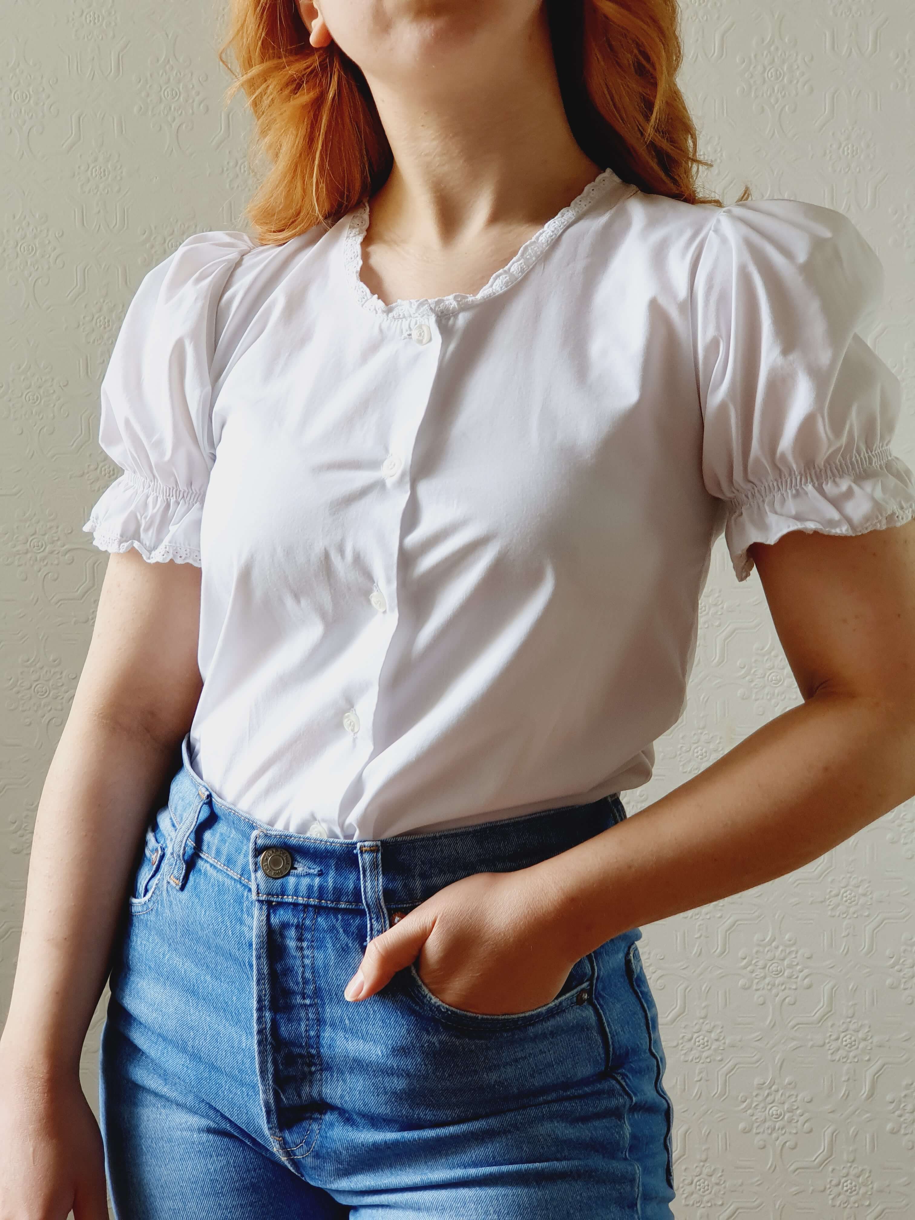 Vintage White Austrian Lacy Dirndl Blouse with Puff Sleeves - XS/S - Image 3