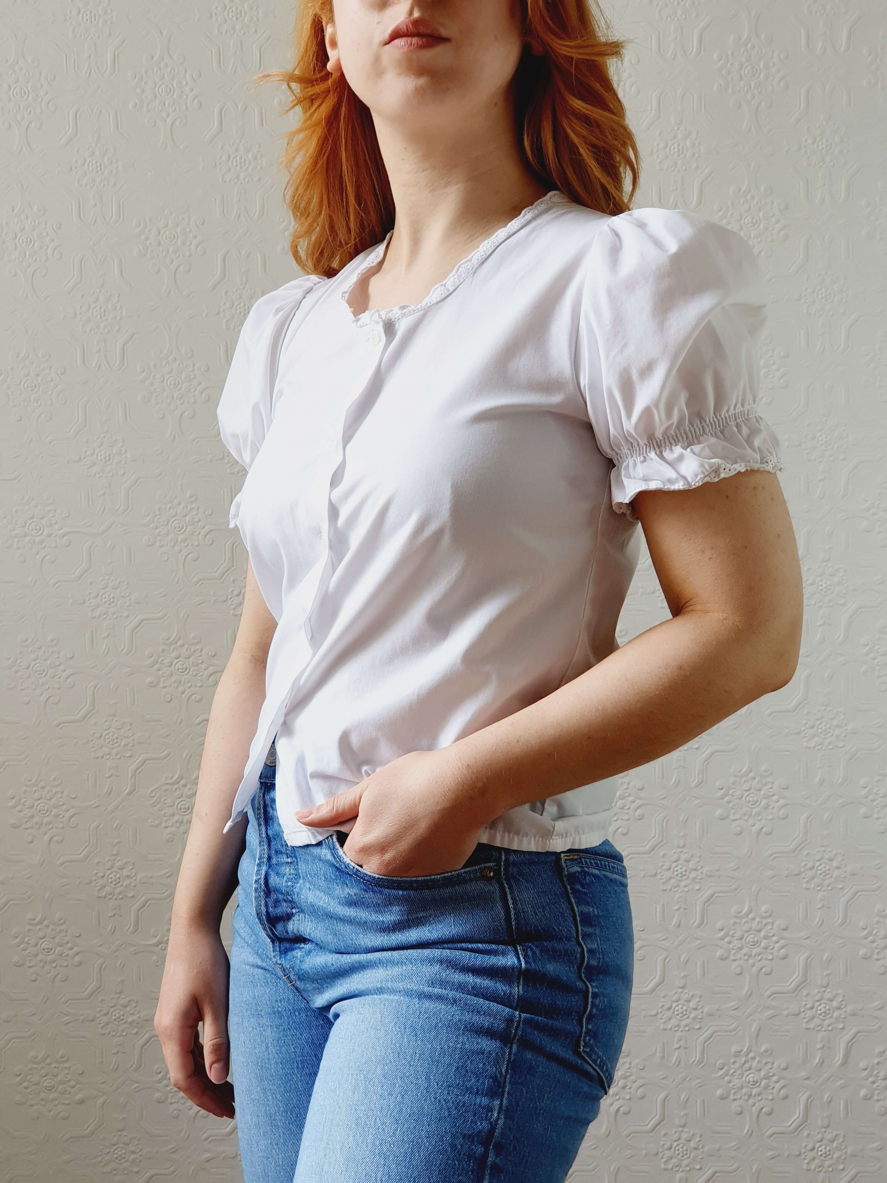 Vintage White Austrian Lacy Dirndl Blouse with Puff Sleeves - XS/S - Image 6