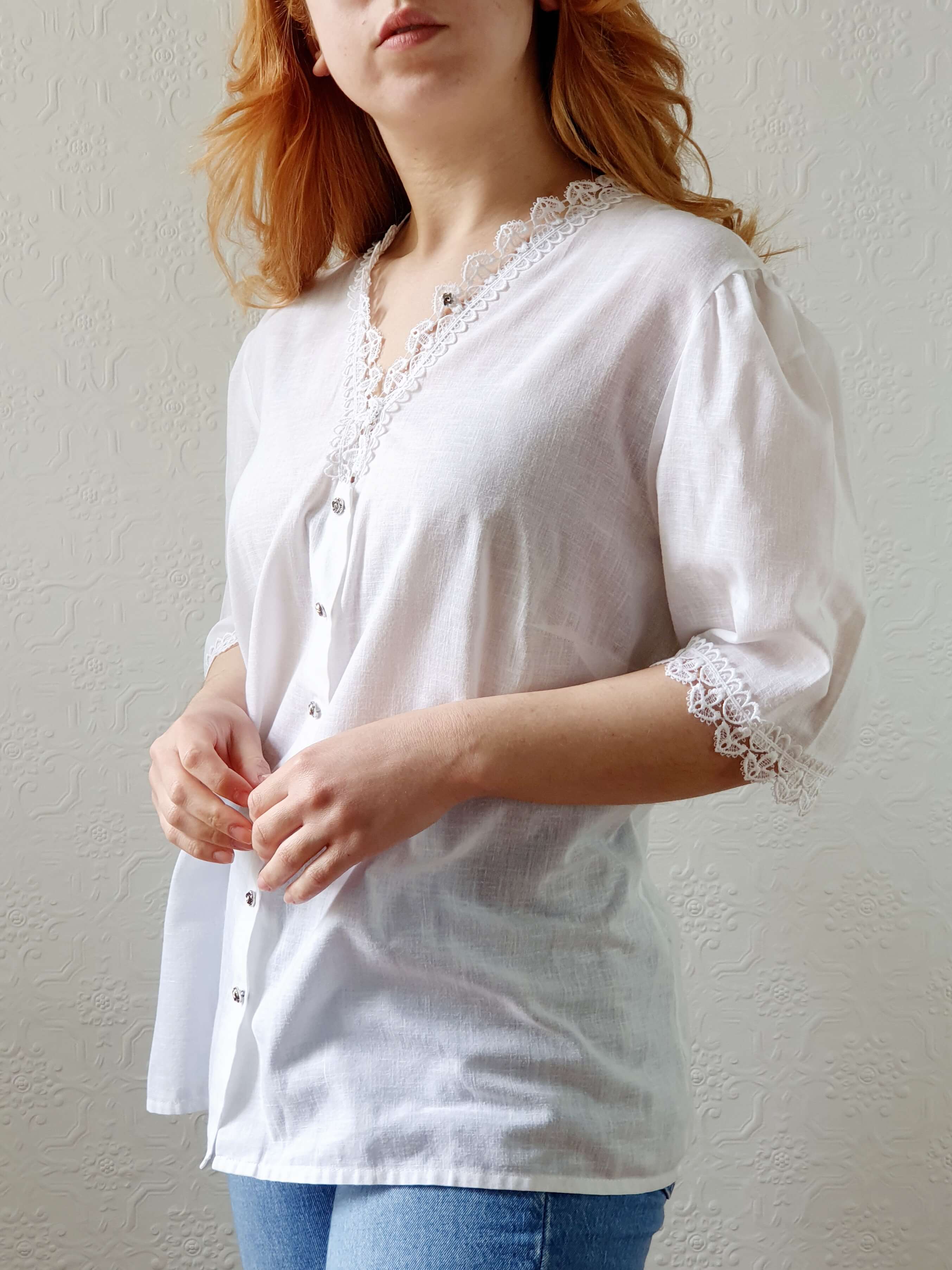 Vintage White Austrian Lacy Dirndl Blouse - XXL - Image 3