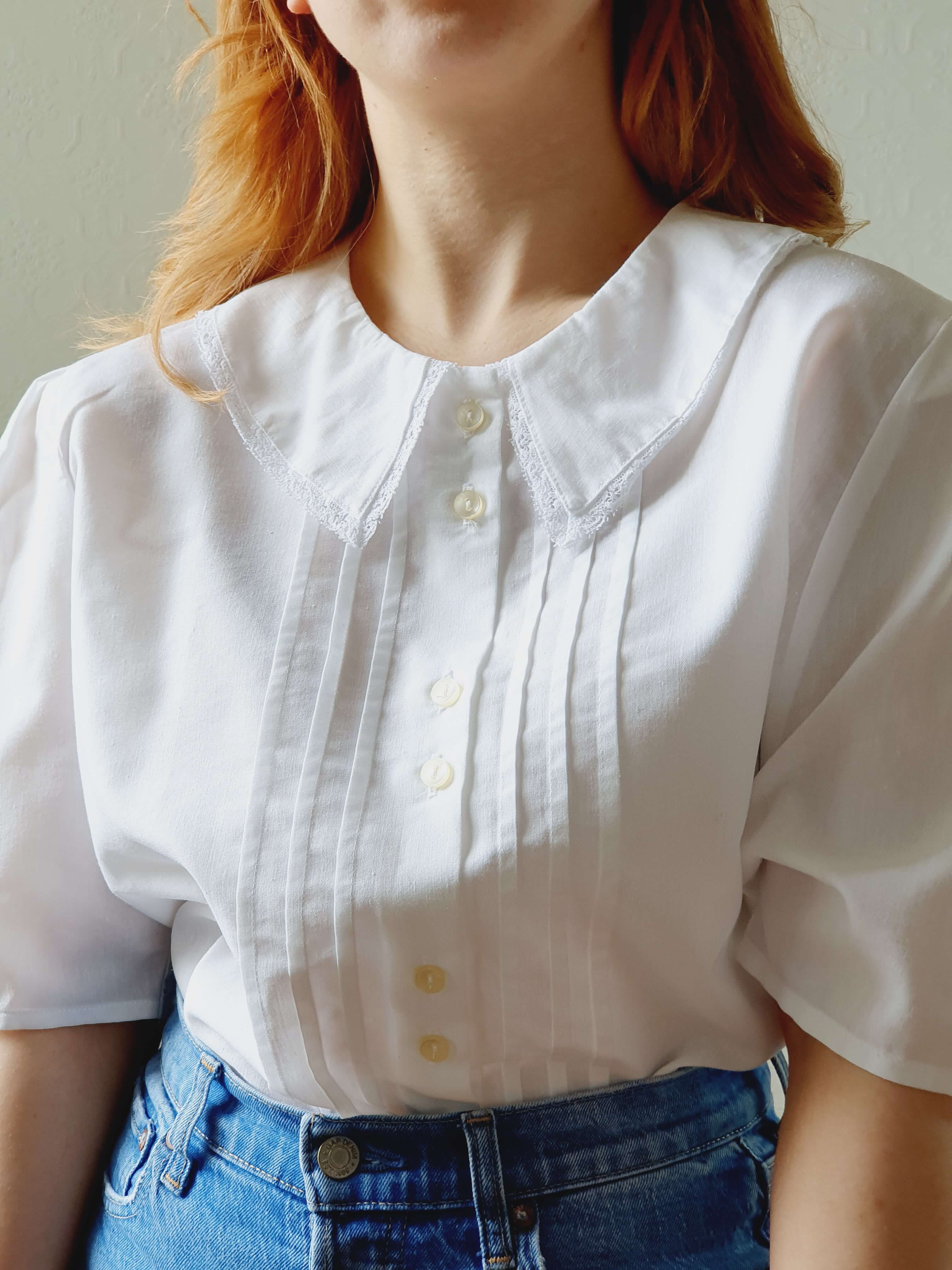 Vintage White Blouse with Lacy Statement Collar - XL - Image 2