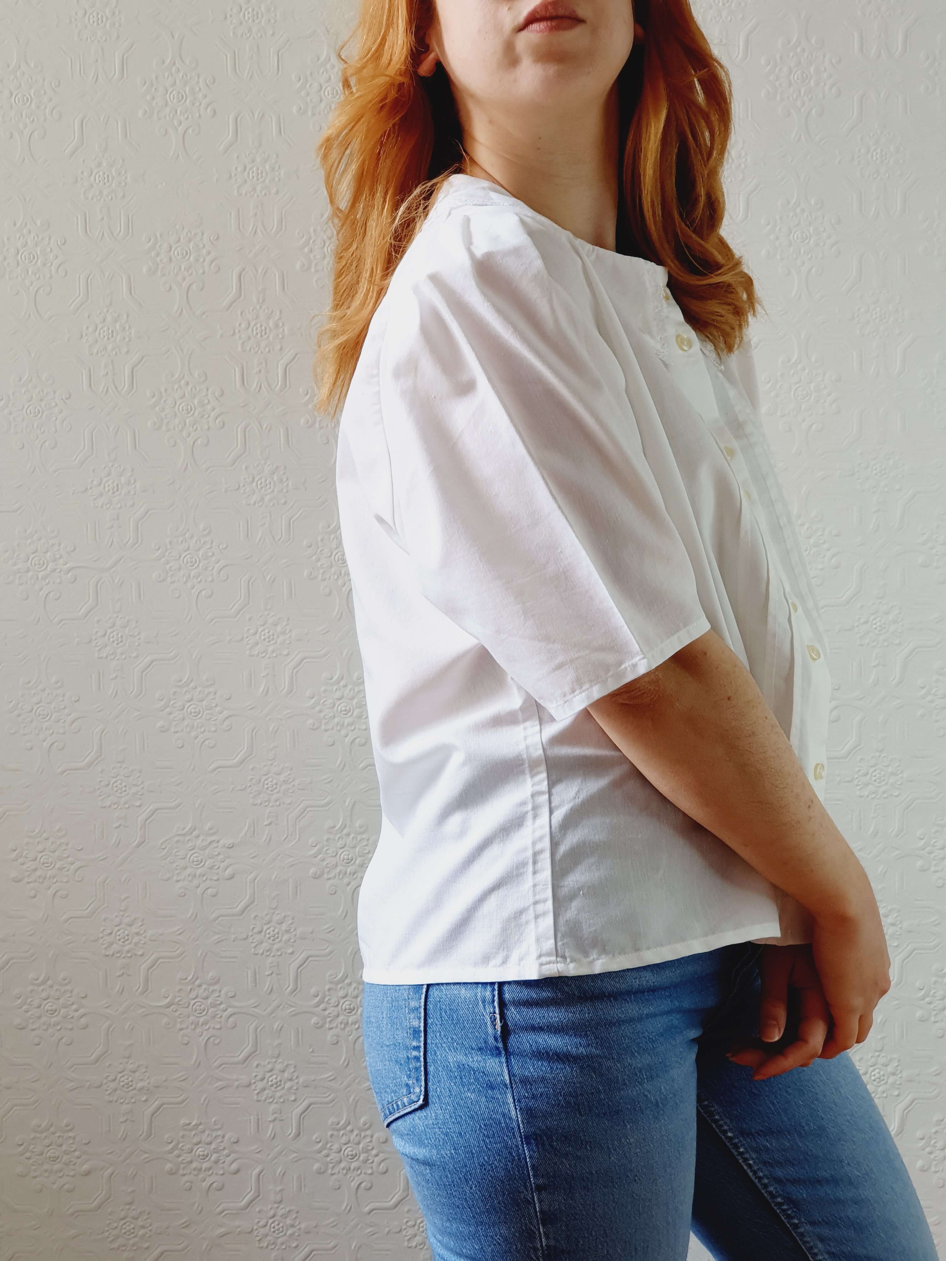 Vintage White Blouse with Lacy Statement Collar - XL - Image 7