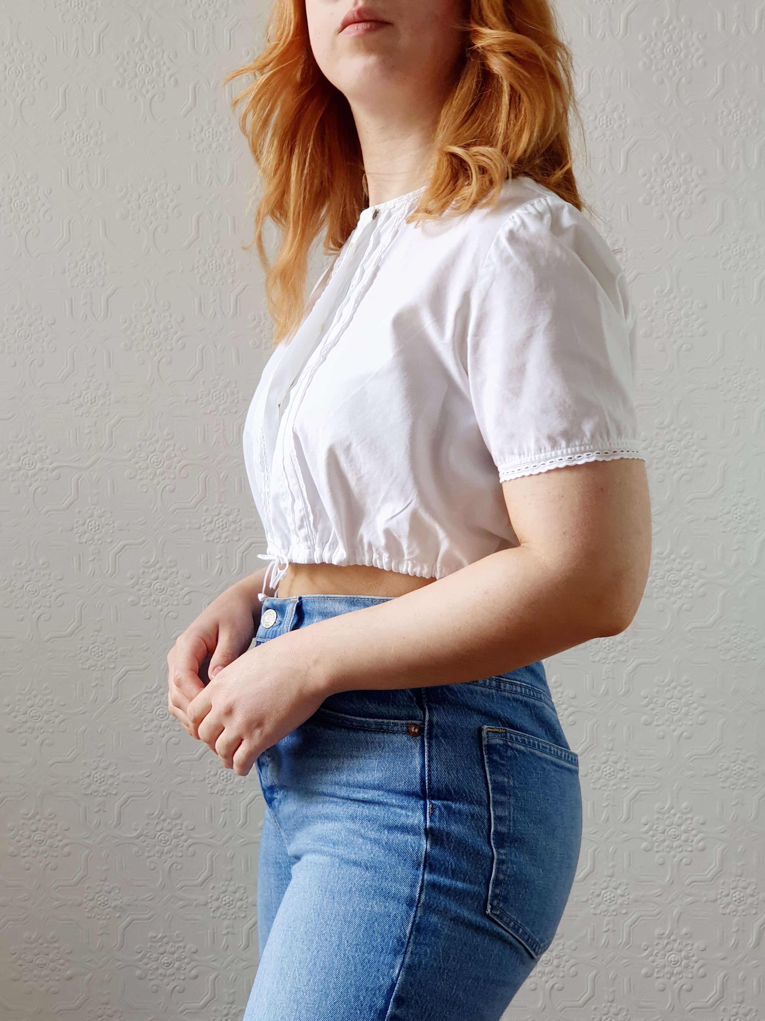 Vintage White Cotton Austrian Dirndl Cropped Top -S/M - Image 4