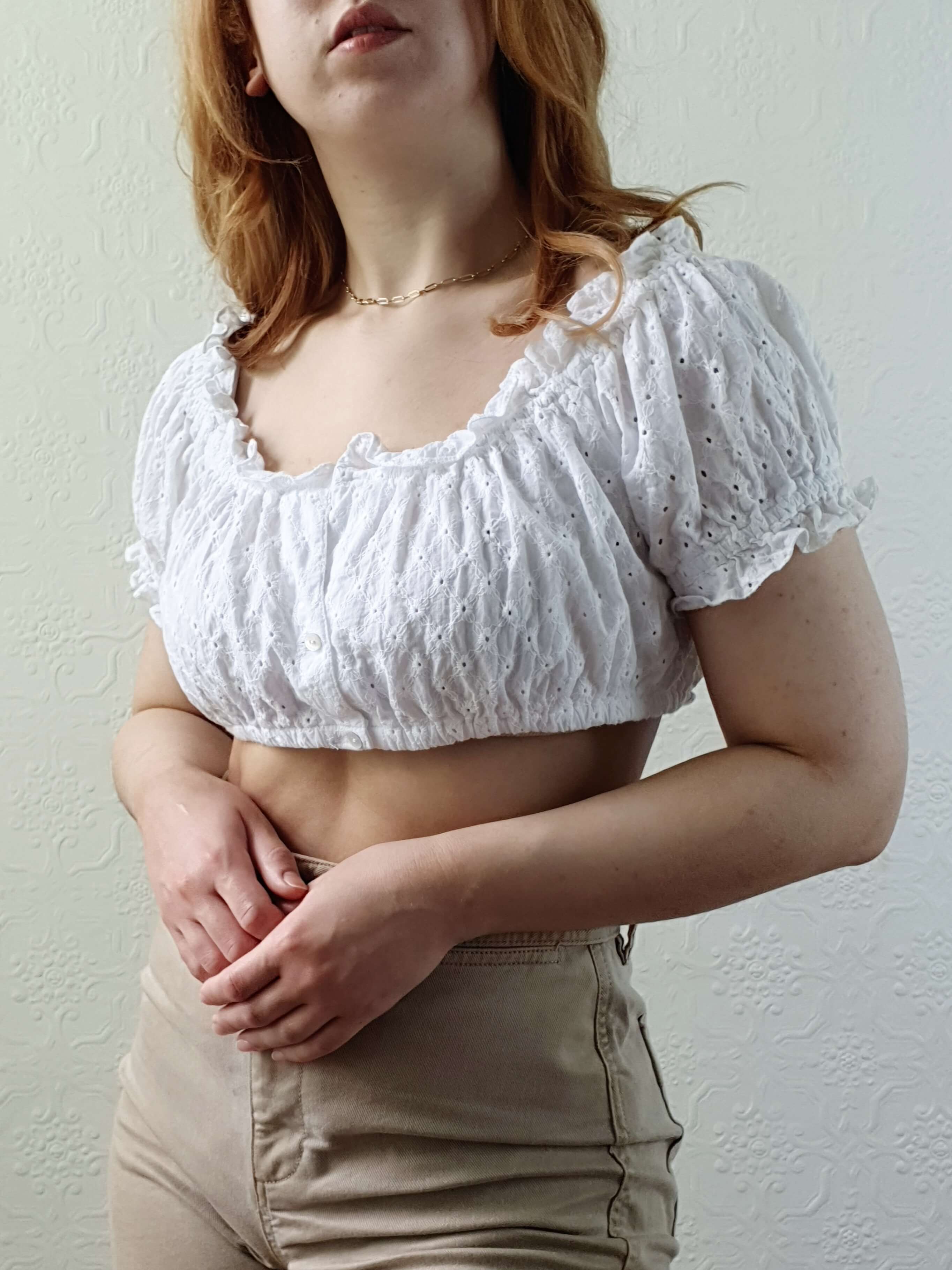 Vintage White Cotton Broderie Anglaise Cropped Top - S/M - Image 6