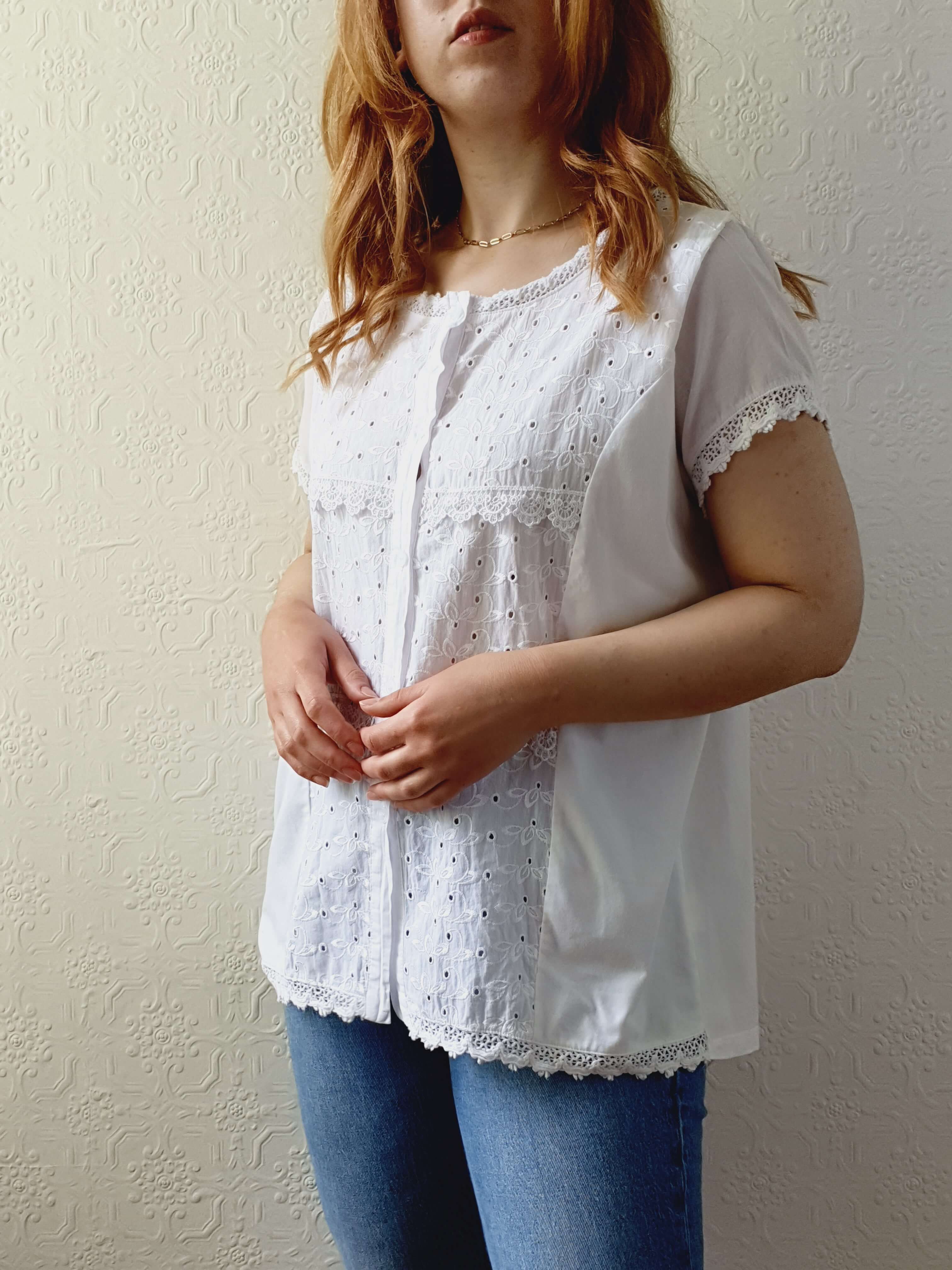 Vintage White Cotton Broderie Anglaise Short Sleeve Blouse - M - Image 3