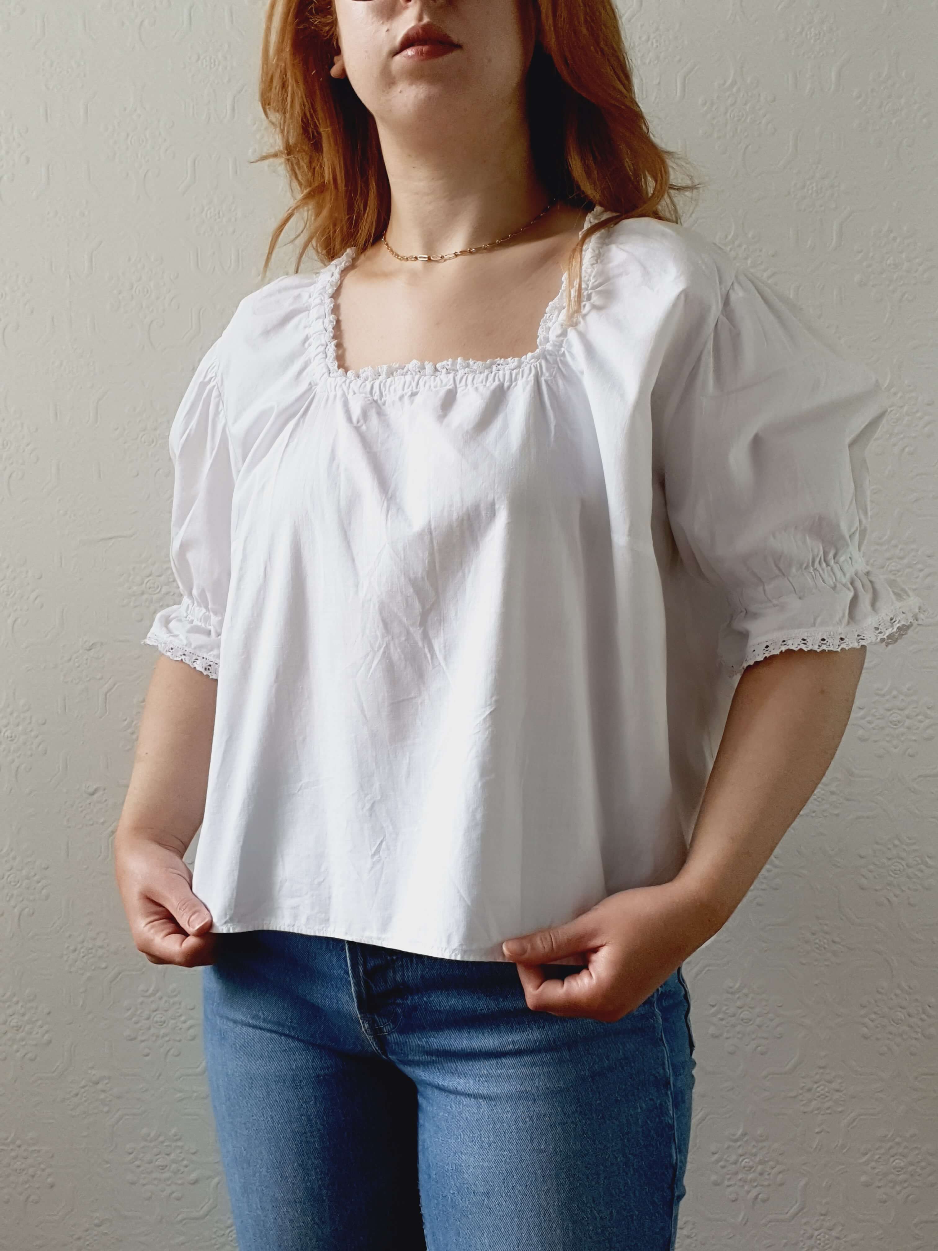 Vintage White Cotton Lacy Blouse with Square Neckline and Puff Sleeves - L - Image 11