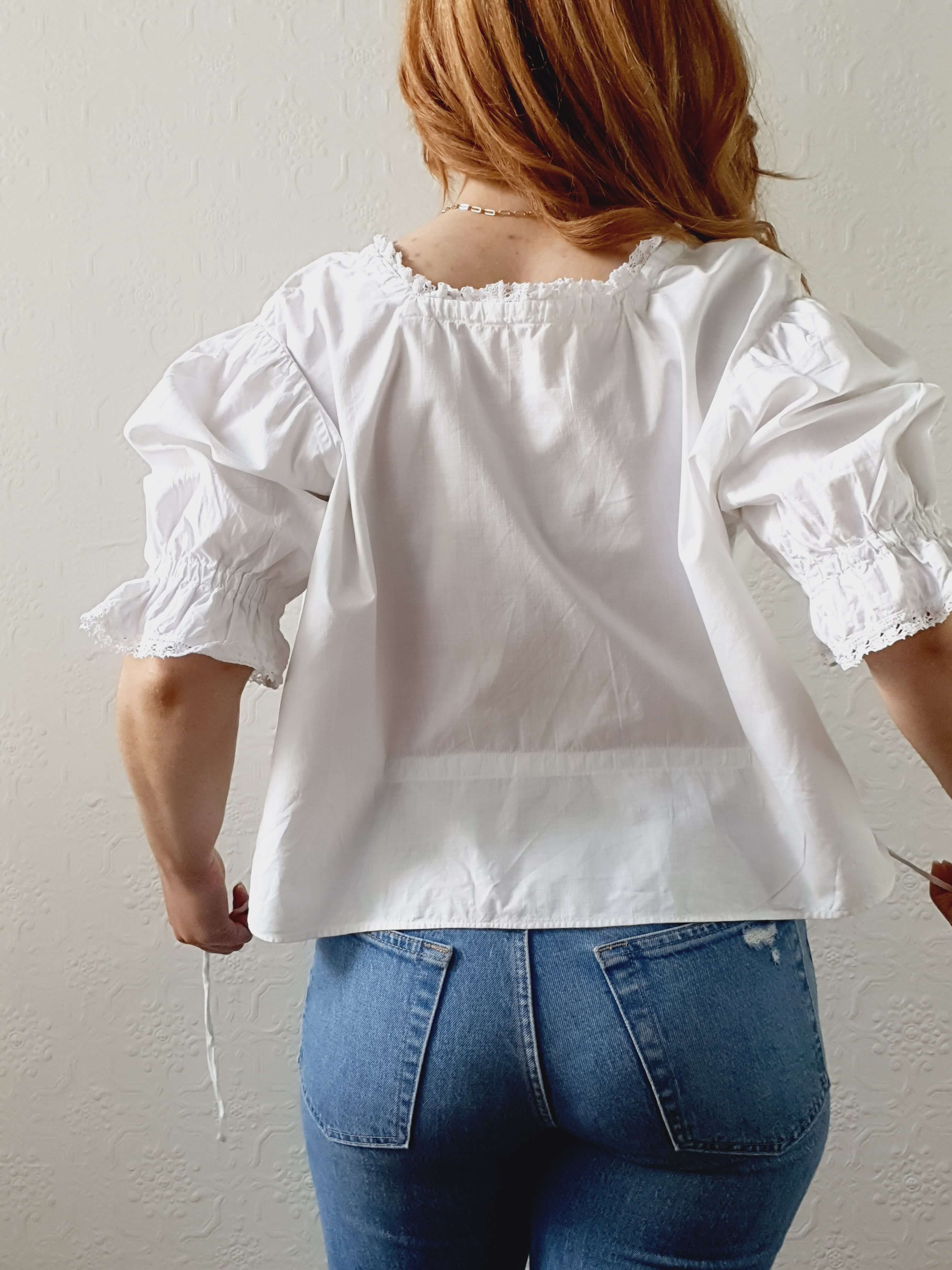 Vintage White Cotton Lacy Blouse with Square Neckline and Puff Sleeves - L - Image 9