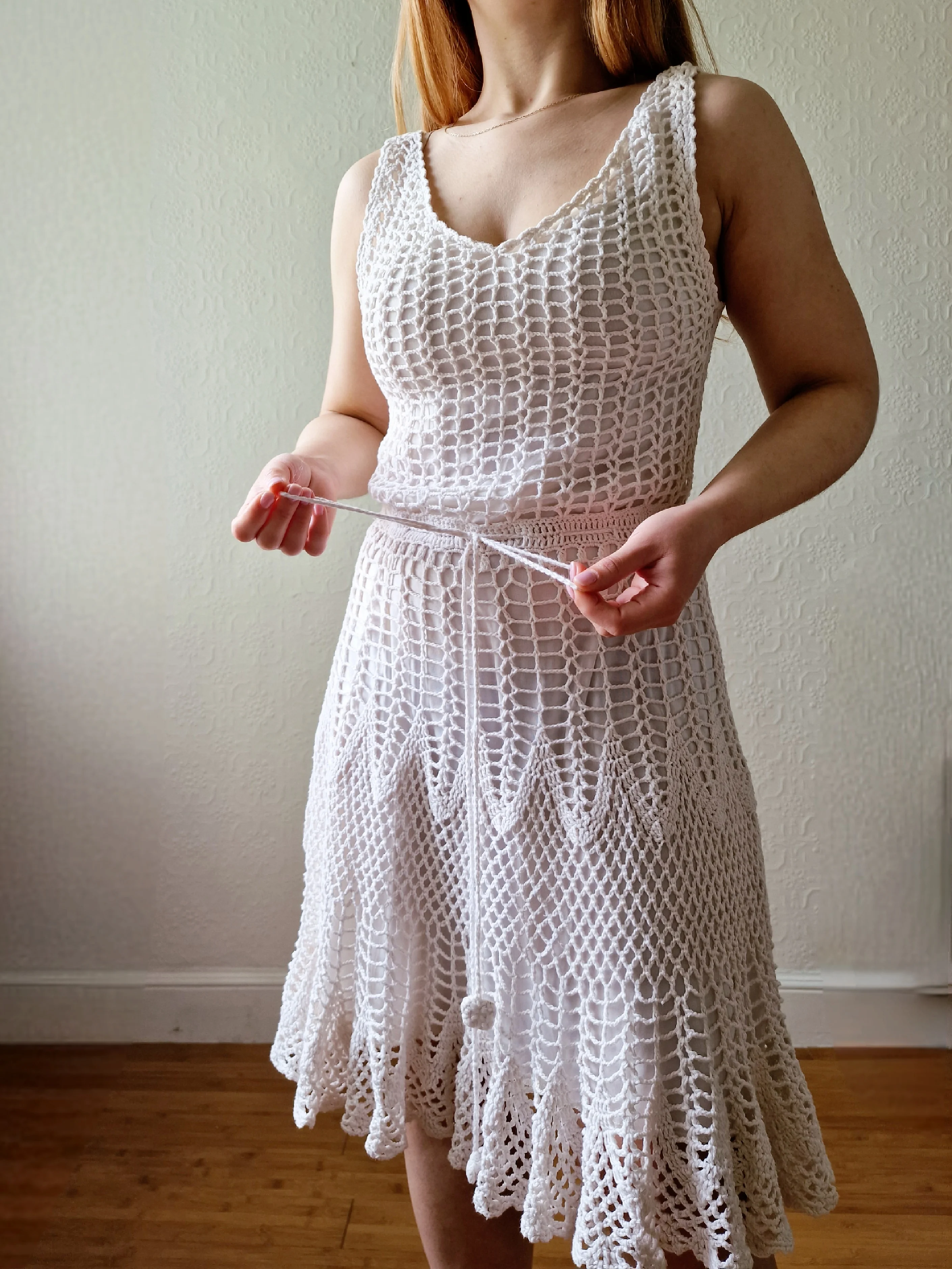 Vintage White Crochet Sleeveless Dress with Drawstring Waist - S/M - Image 2