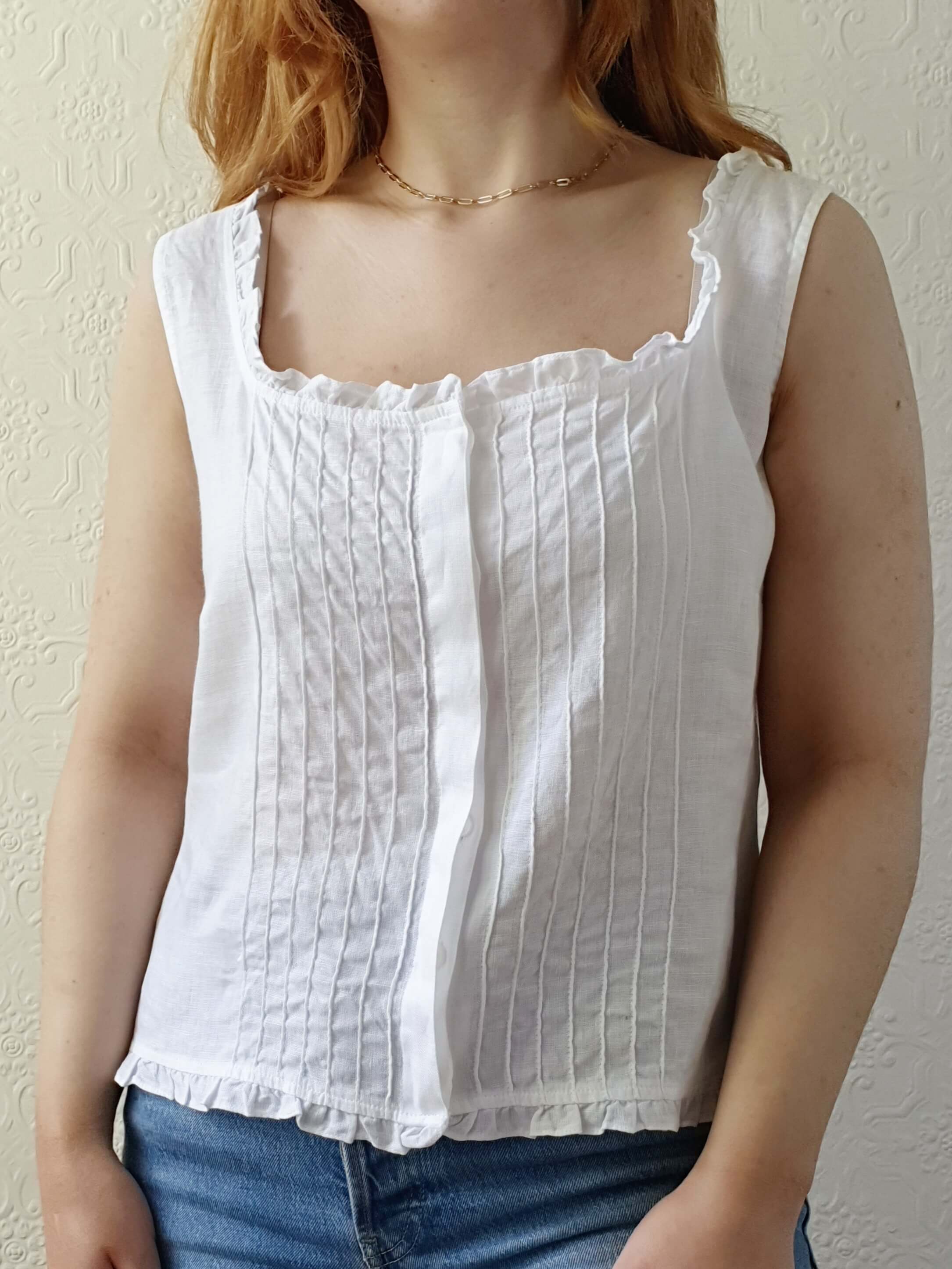 Vintage White Linen Sleeveless Top with Square Neckline - M/L - Image 2