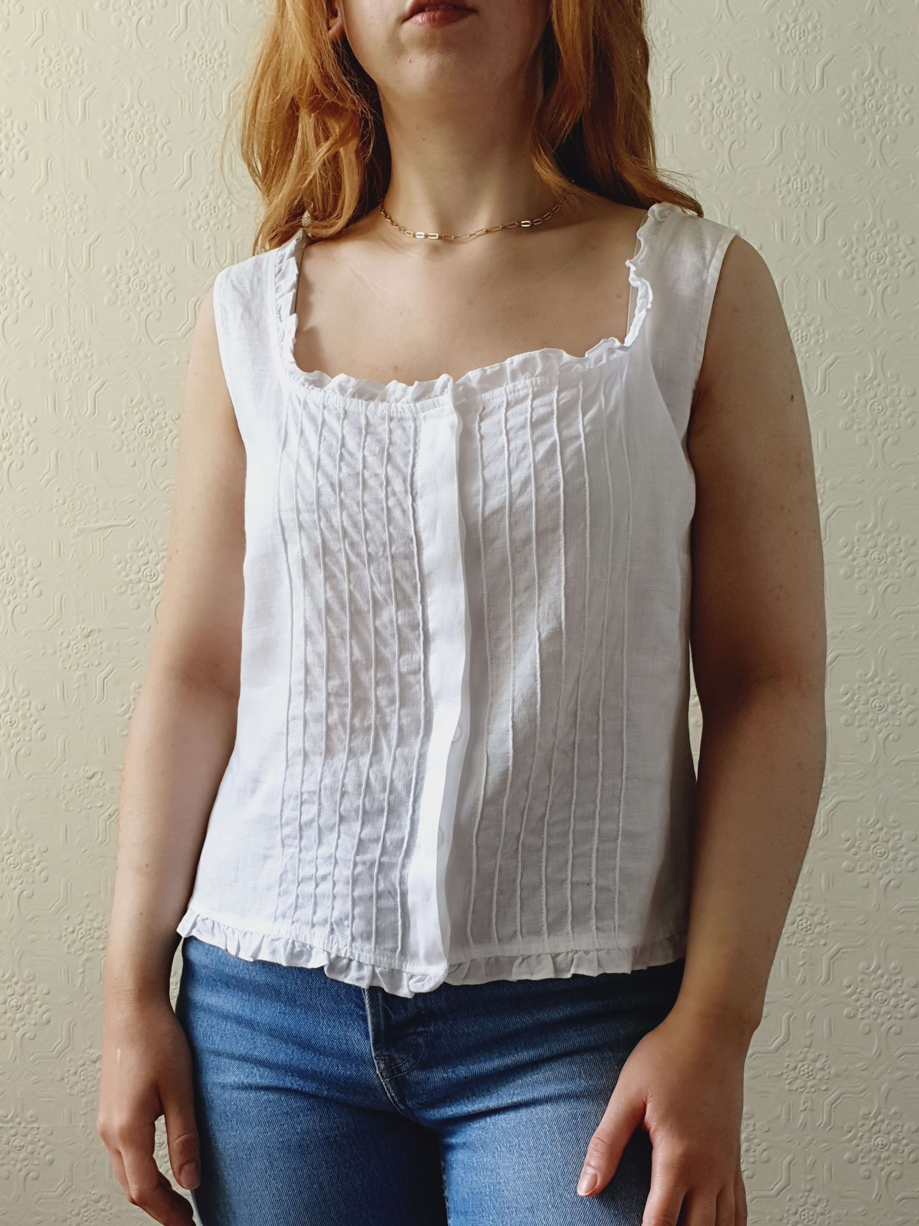 Vintage White Linen Sleeveless Top with Square Neckline - M/L - Image 3