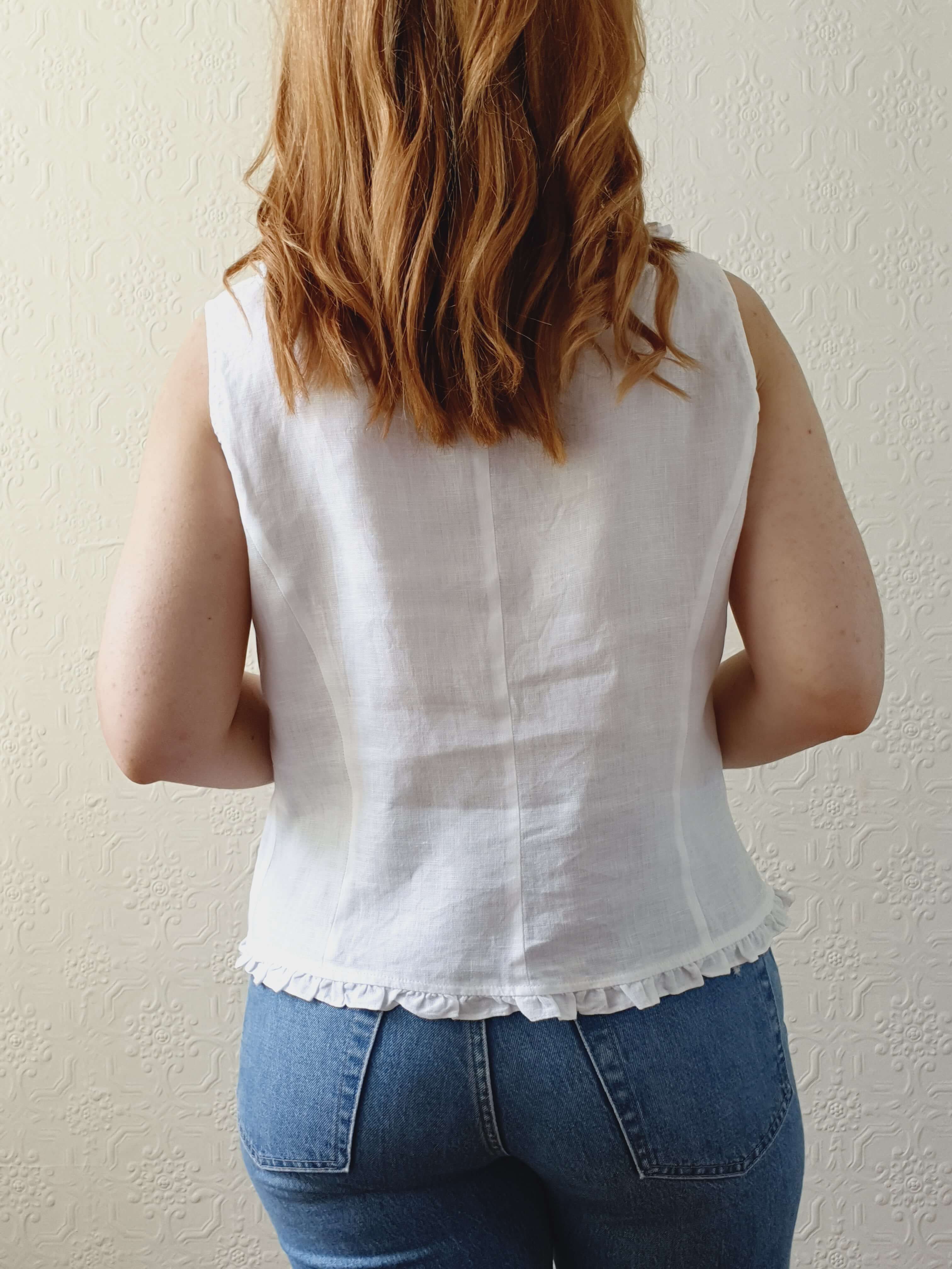 Vintage White Linen Sleeveless Top with Square Neckline - M/L - Image 5