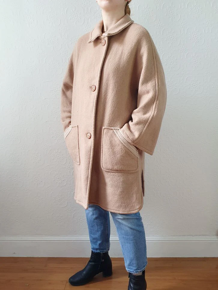 Vintage Wool Blend Lightweight Short Camel Coat with - M - Image 8