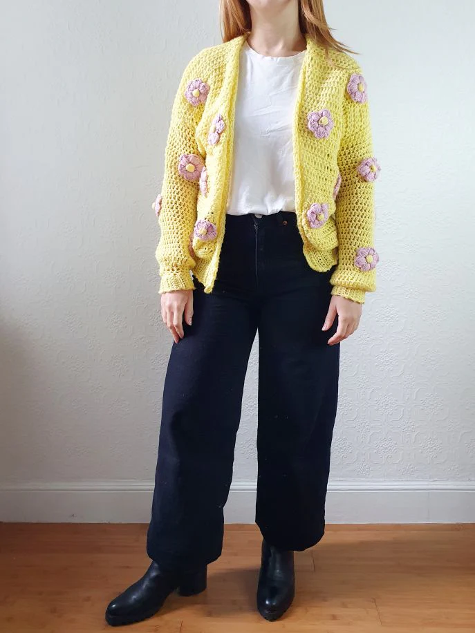 Vintage Wool Chrochet Yellow Open Cardigan with Lilac Flowers - S/M - Image 2
