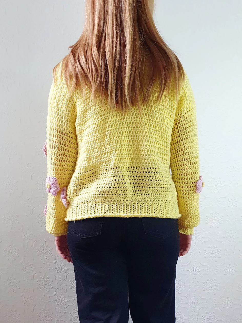 Vintage Wool Chrochet Yellow Open Cardigan with Lilac Flowers - S/M - Image 7